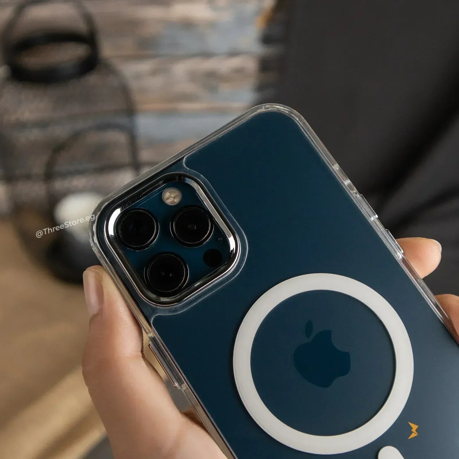 Belkin Magsafe SheerForce Case iPhone 12 Pro Max - Three