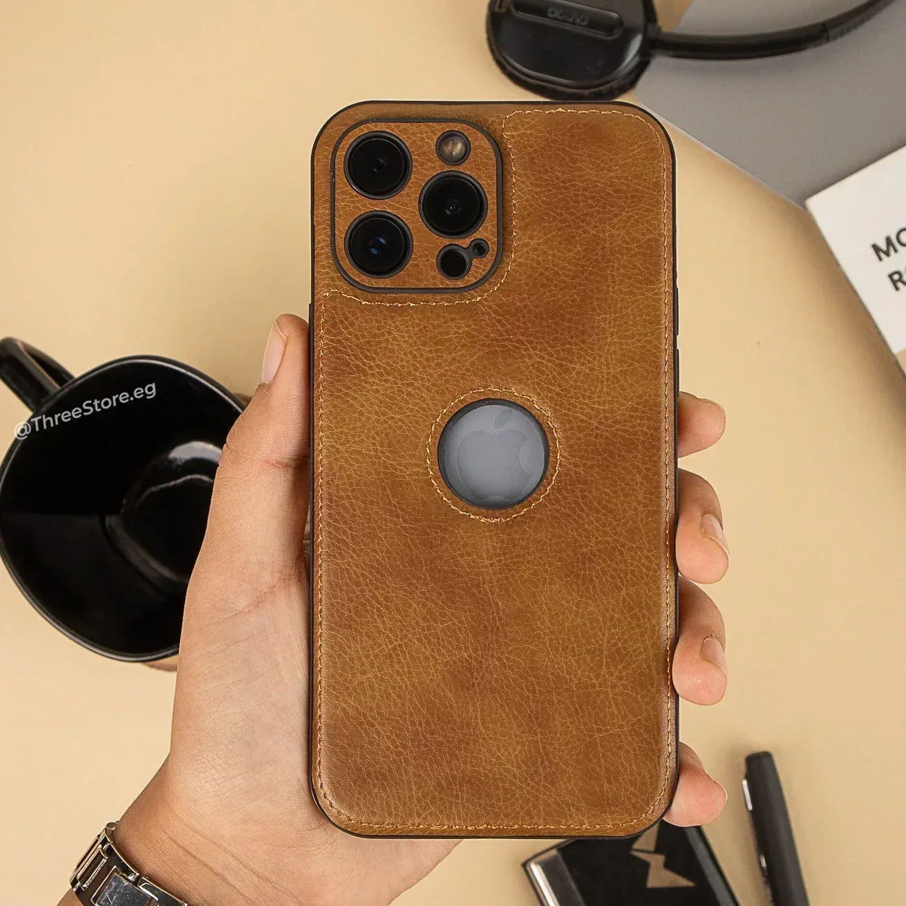 Prato Leather Case iPhone 13 Pro - Three