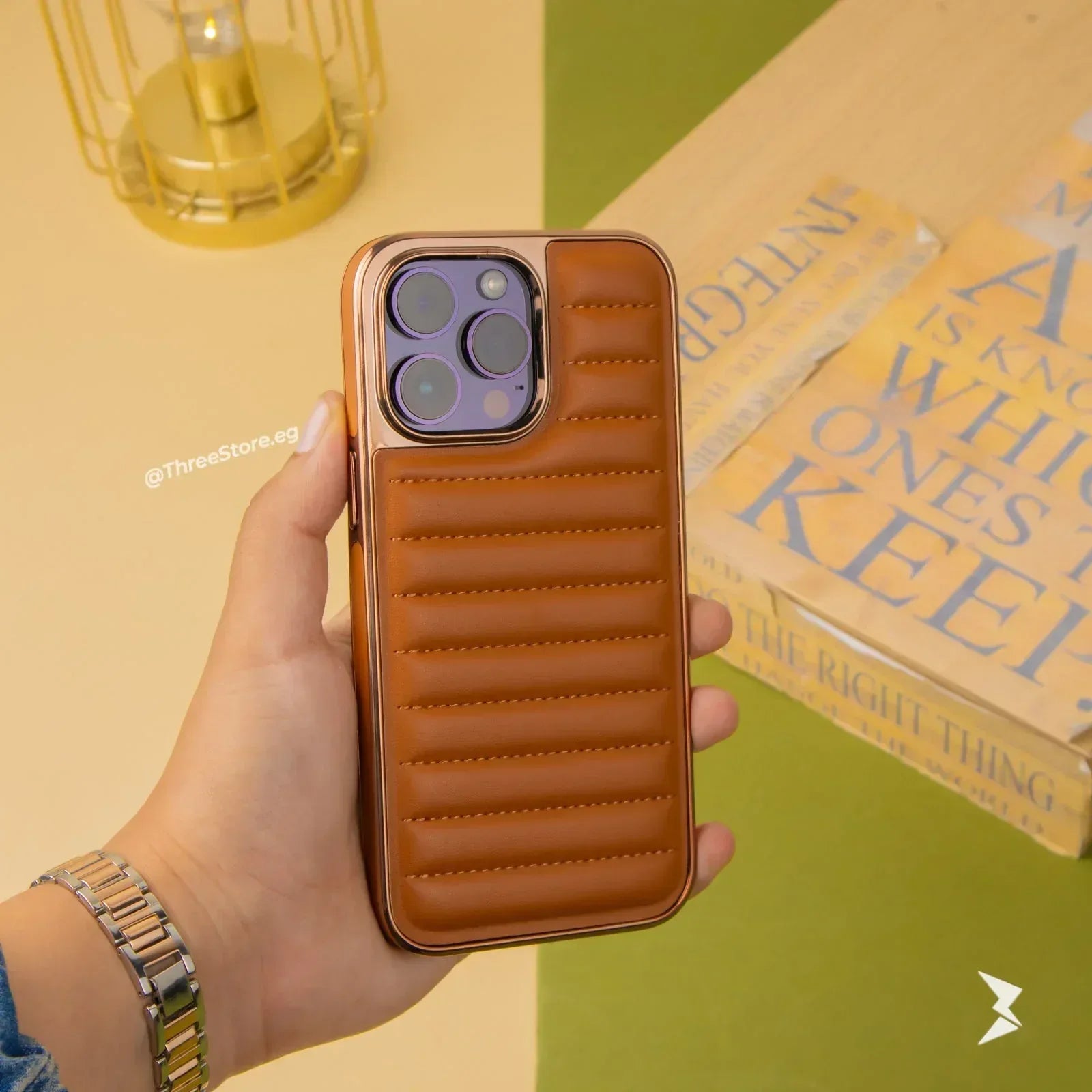 HDD Bomber Leather Case iPhone 12 Pro Max - Three