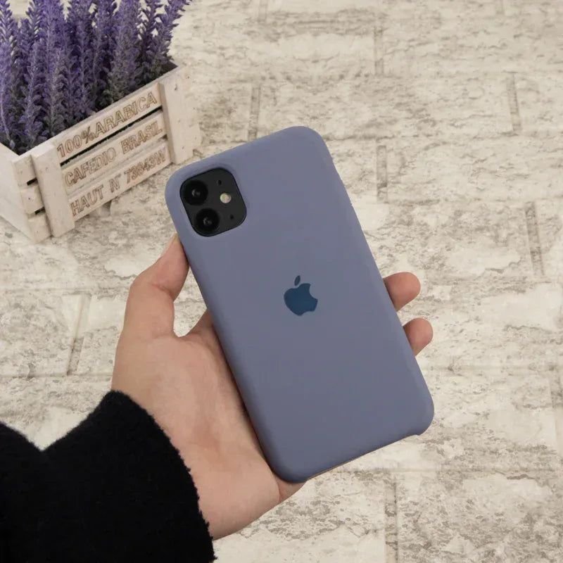 Silicone Case iPhone 11 - Three