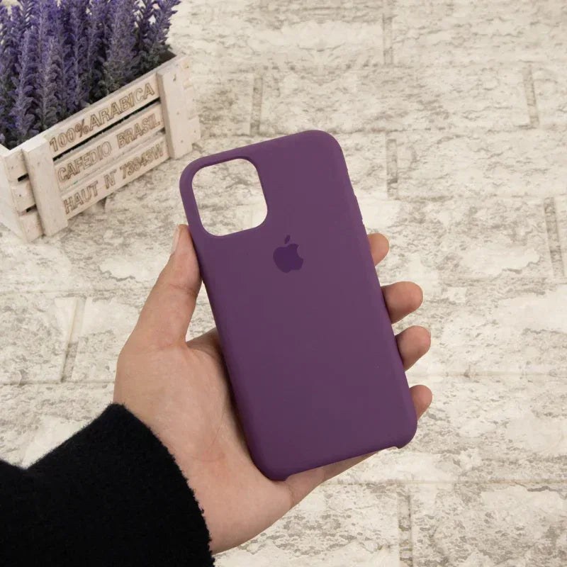 Silicone Case iPhone 13 - Three