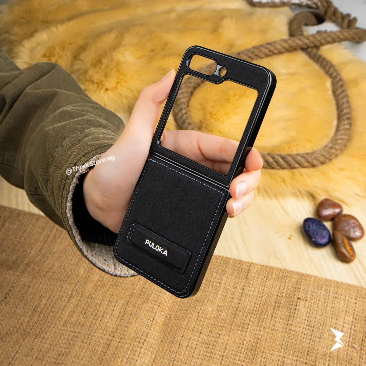 Puloka Handicrafts Leather Case Samsung Z Flip 5 - Three