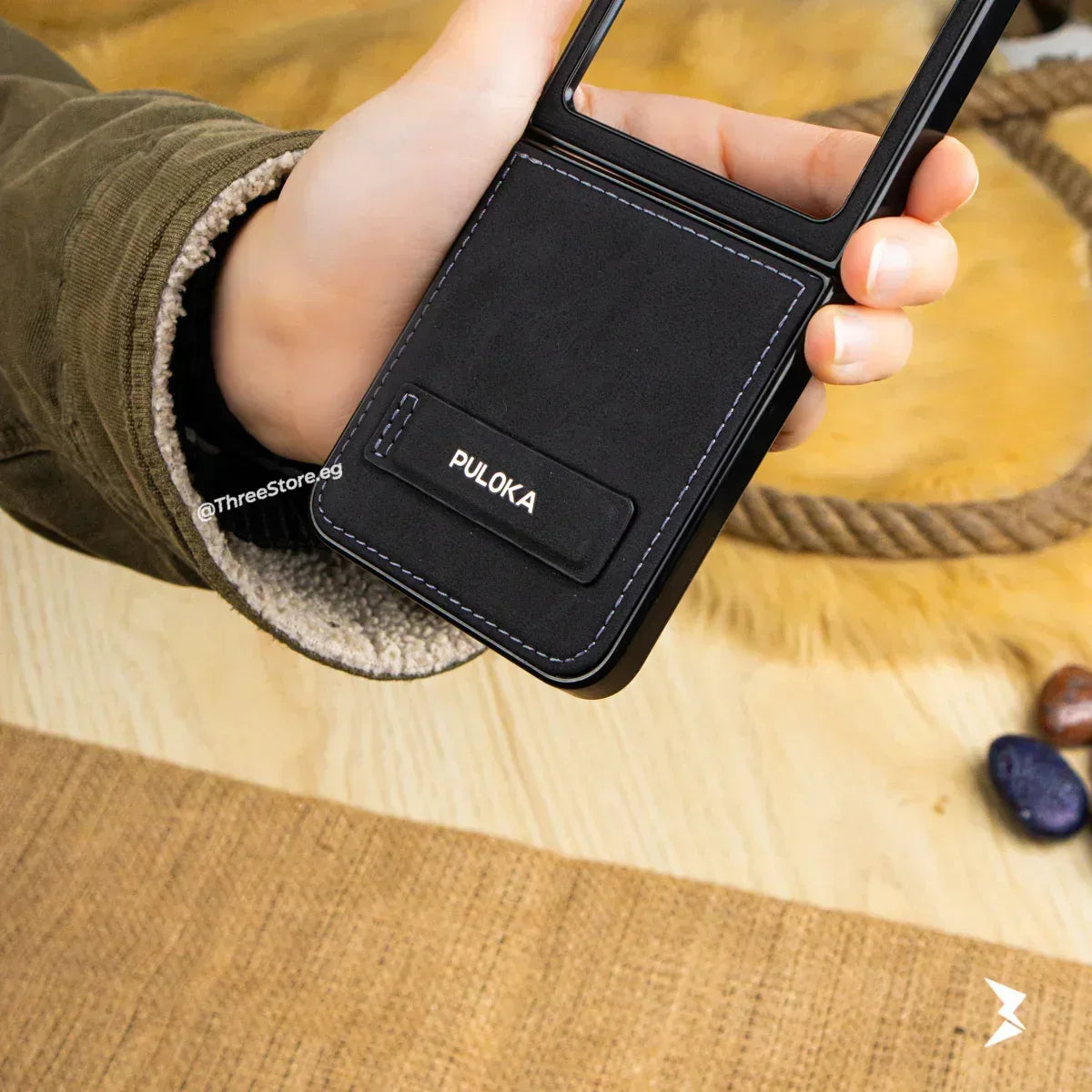 Puloka Handicrafts Leather Case Samsung Z Flip 5 - Three