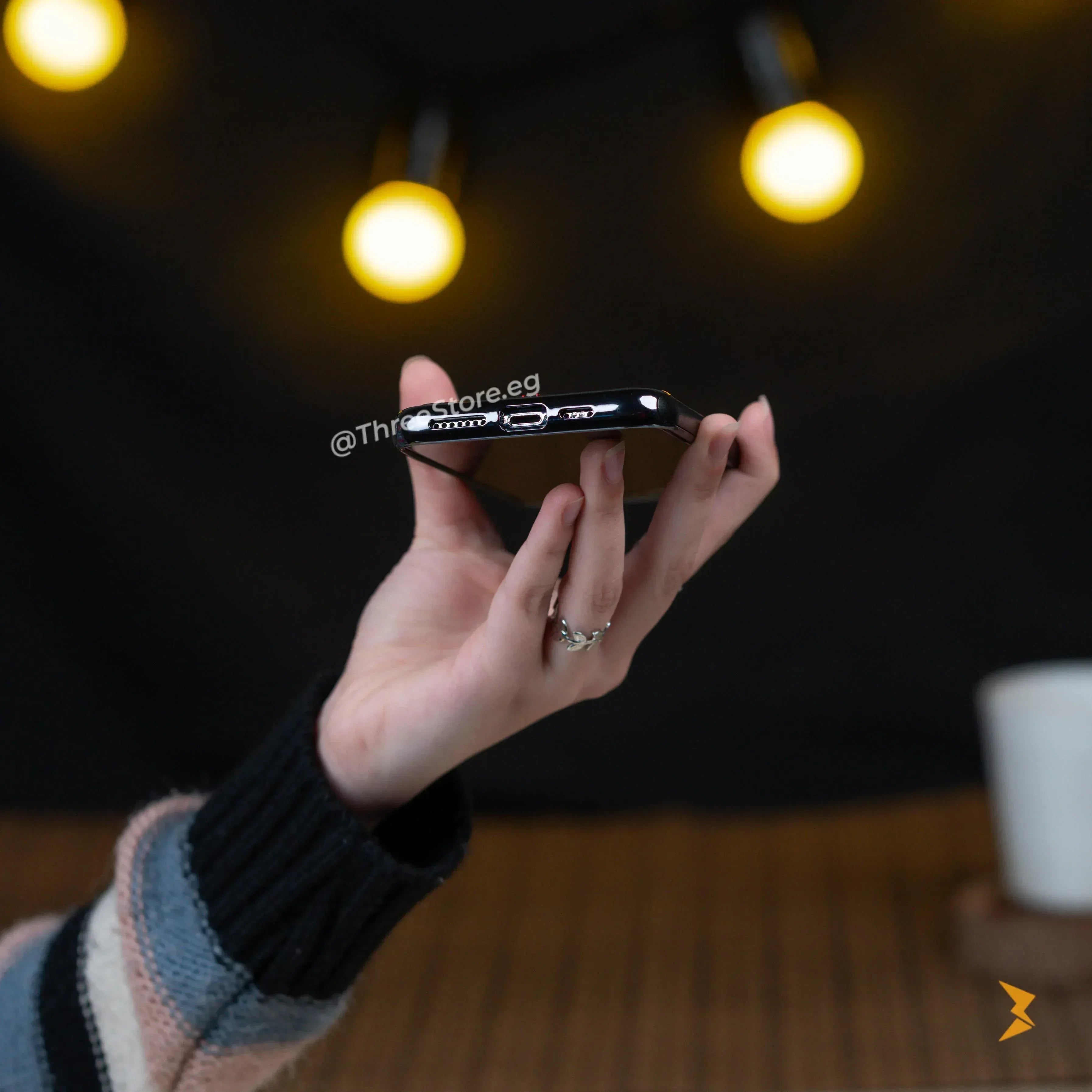 Puloka Superb Leather Case iPhone 15 Pro Max - Three