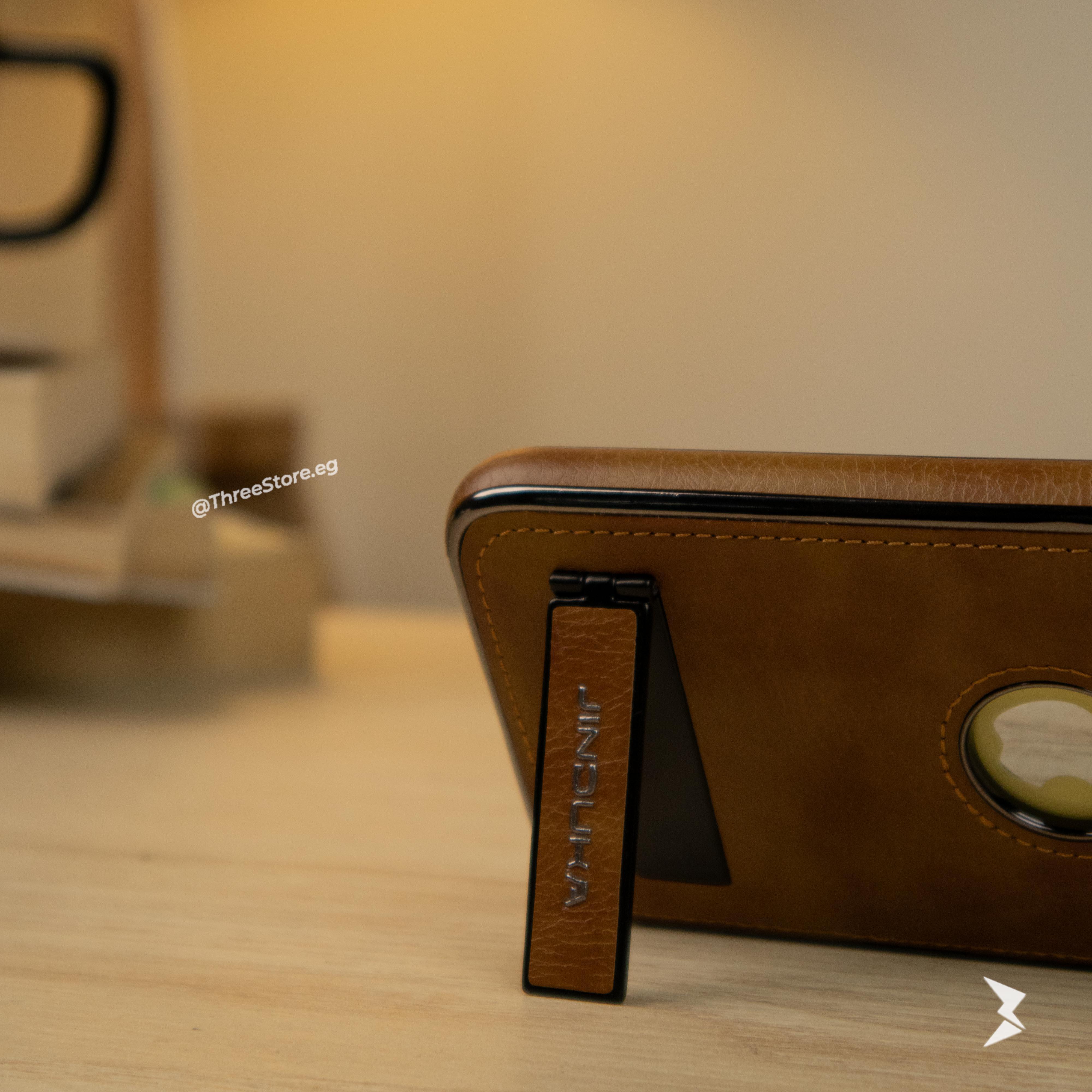 Jinduka Leather Case iPhone 11 - Three