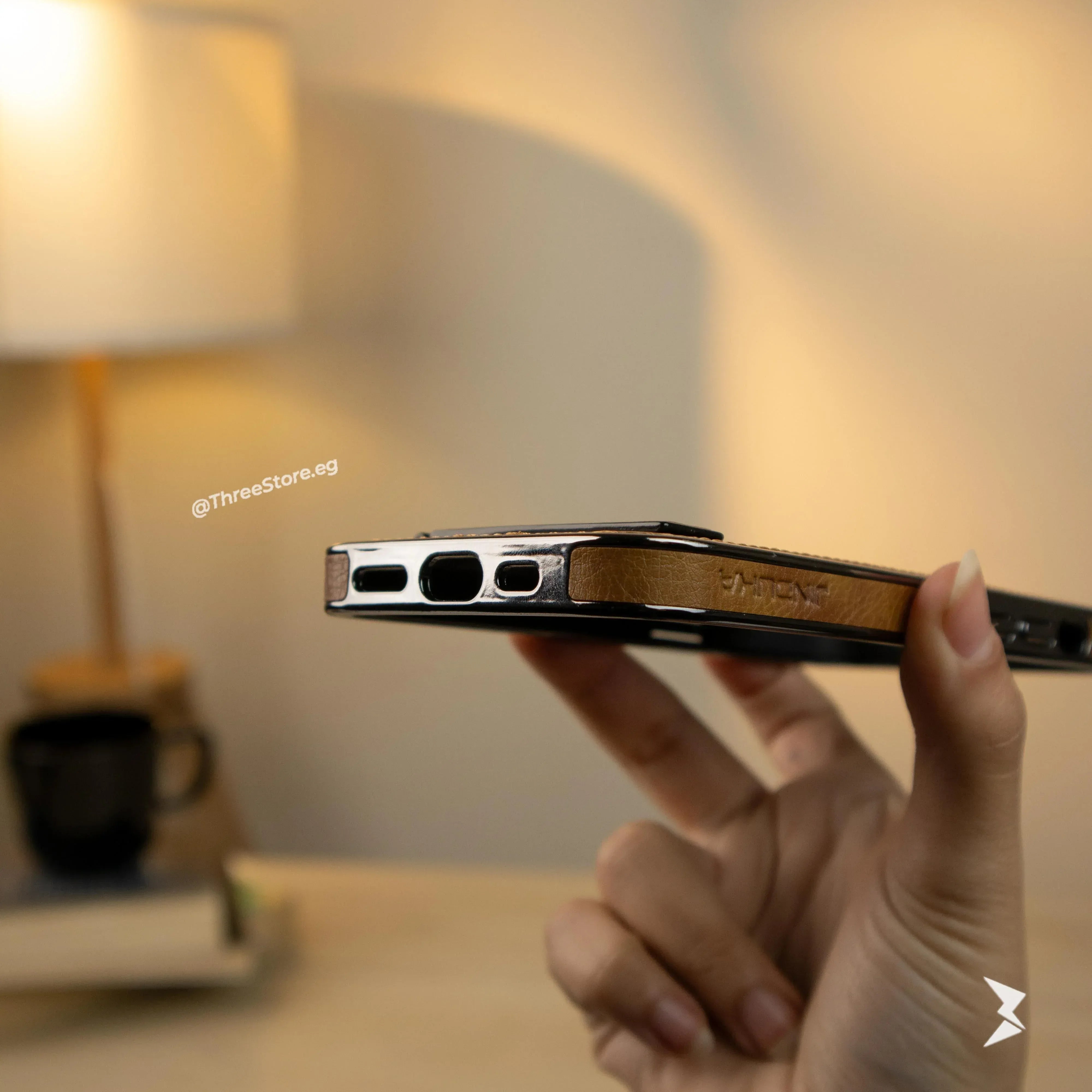 Jinduka Leather Case iPhone 13 - Three