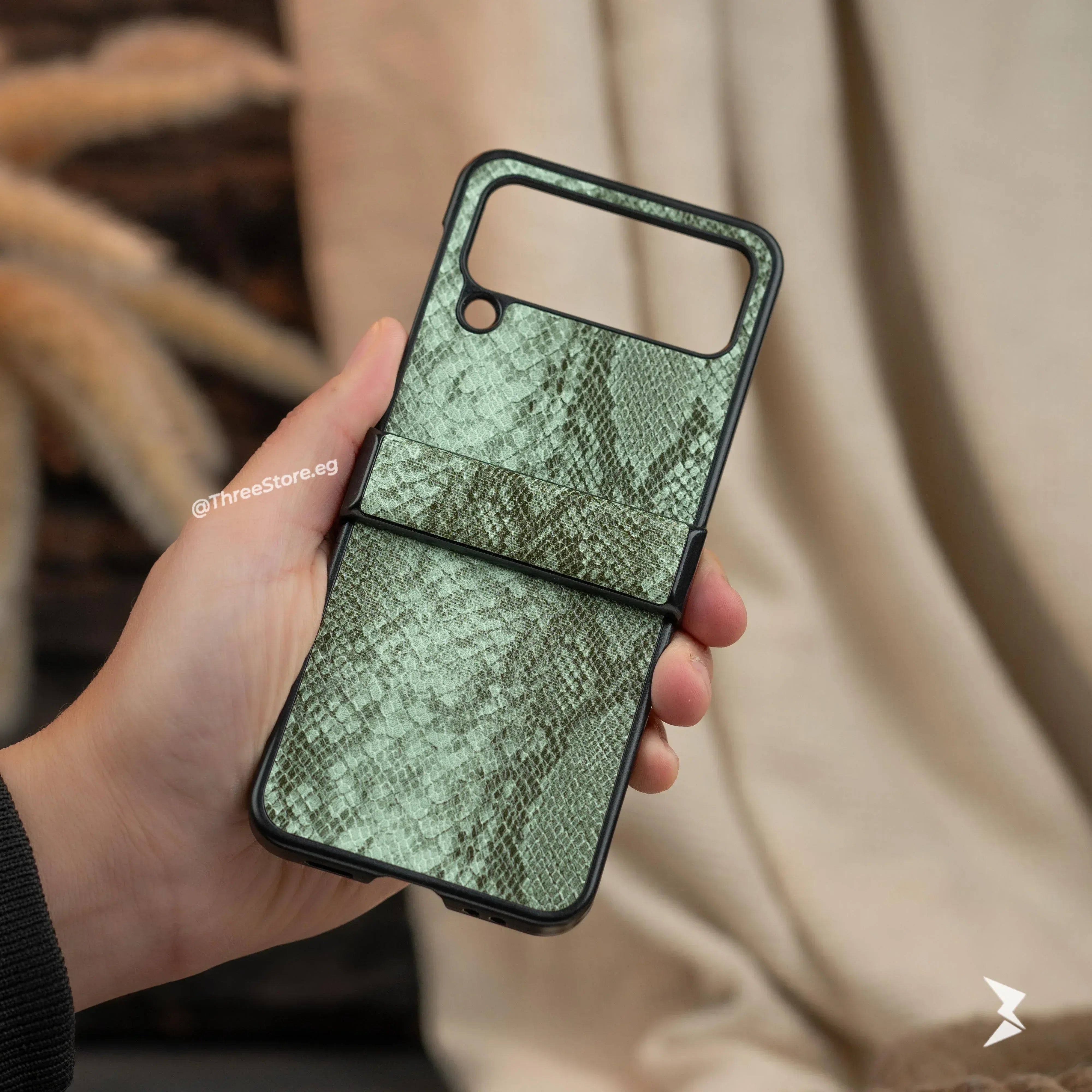 Snake Leather Case Samsung Z Flip 4 - Three
