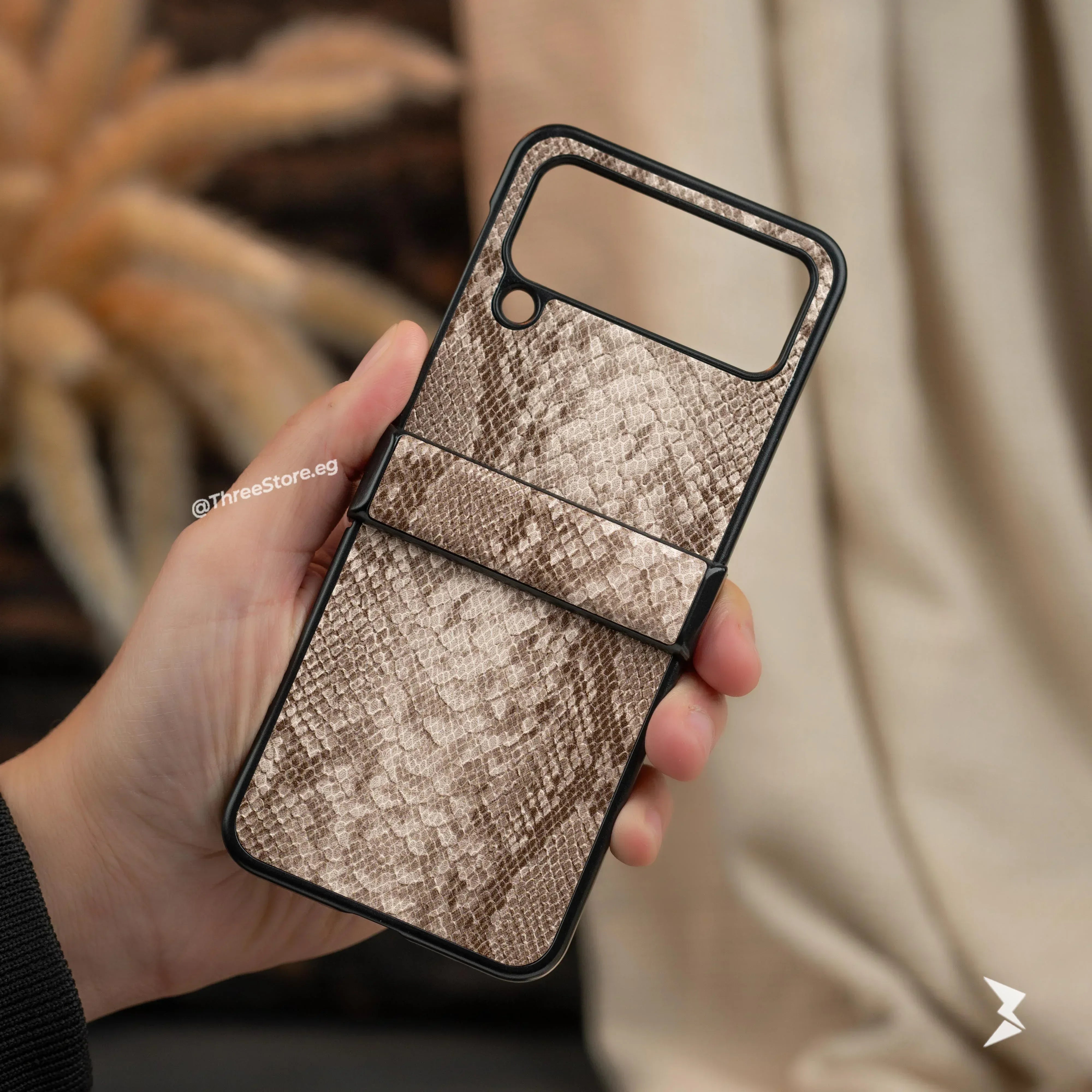 Snake Leather Case Samsung Z Flip 4 - Three