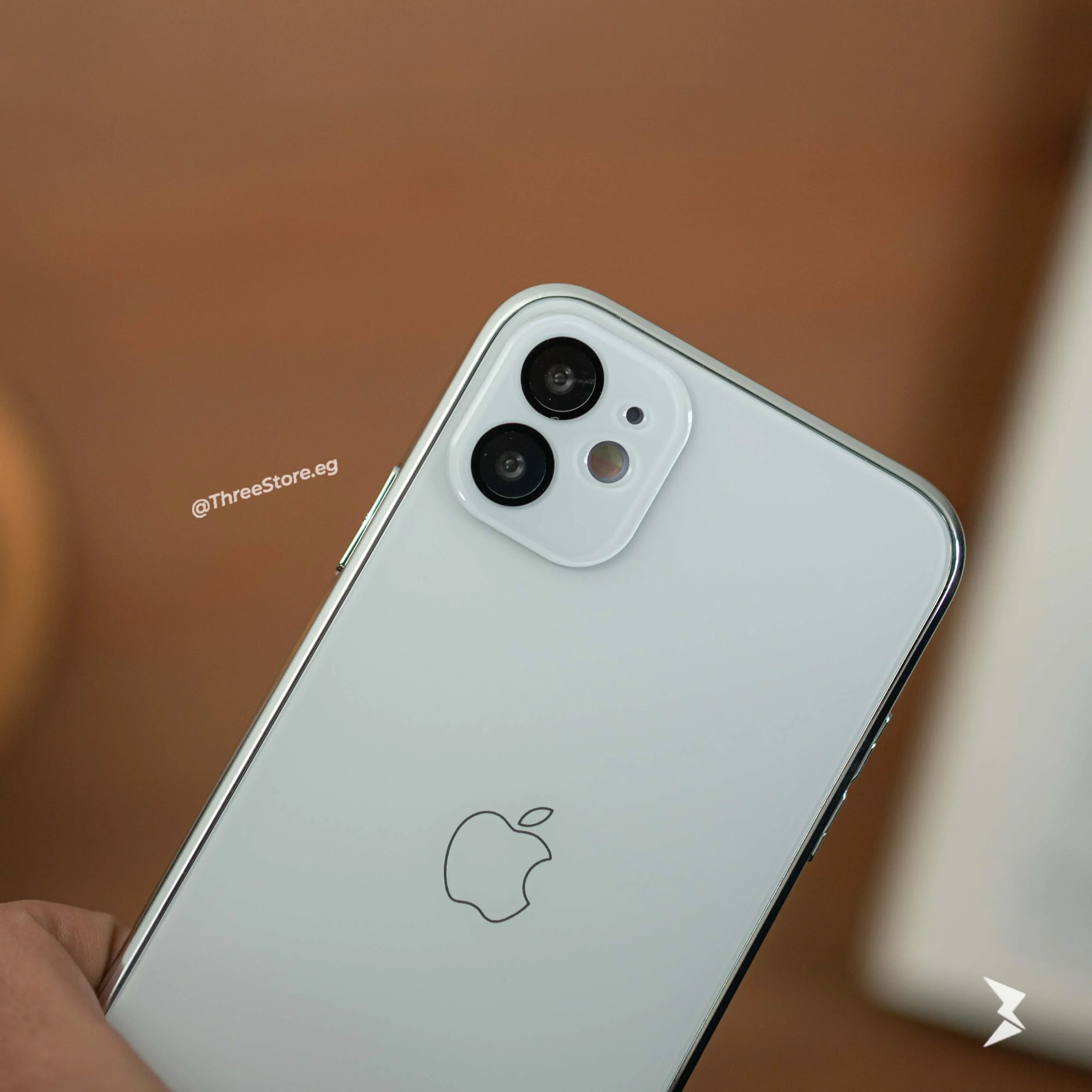 Astiya Basic Classy Tempered Glass Case iPhone 11 - Three