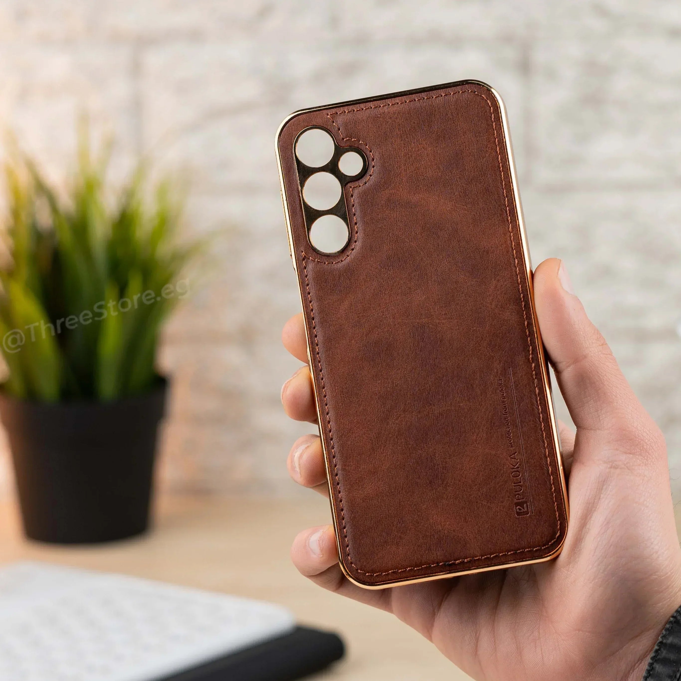 Gold Frame Leather Case Samsung A24 - Three