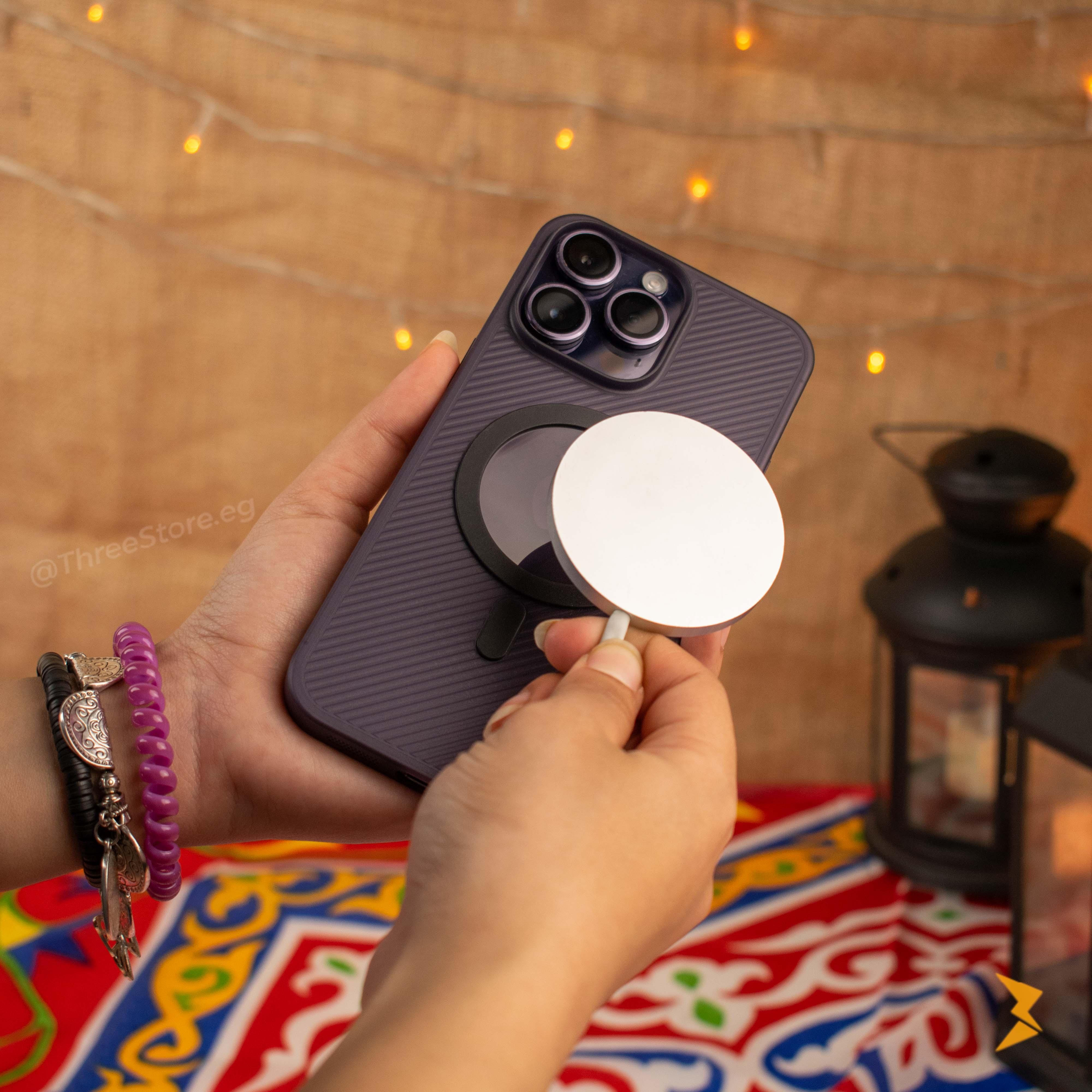 Movenchy Ultra Thin Magsafe Case 13 Pro Max - Three