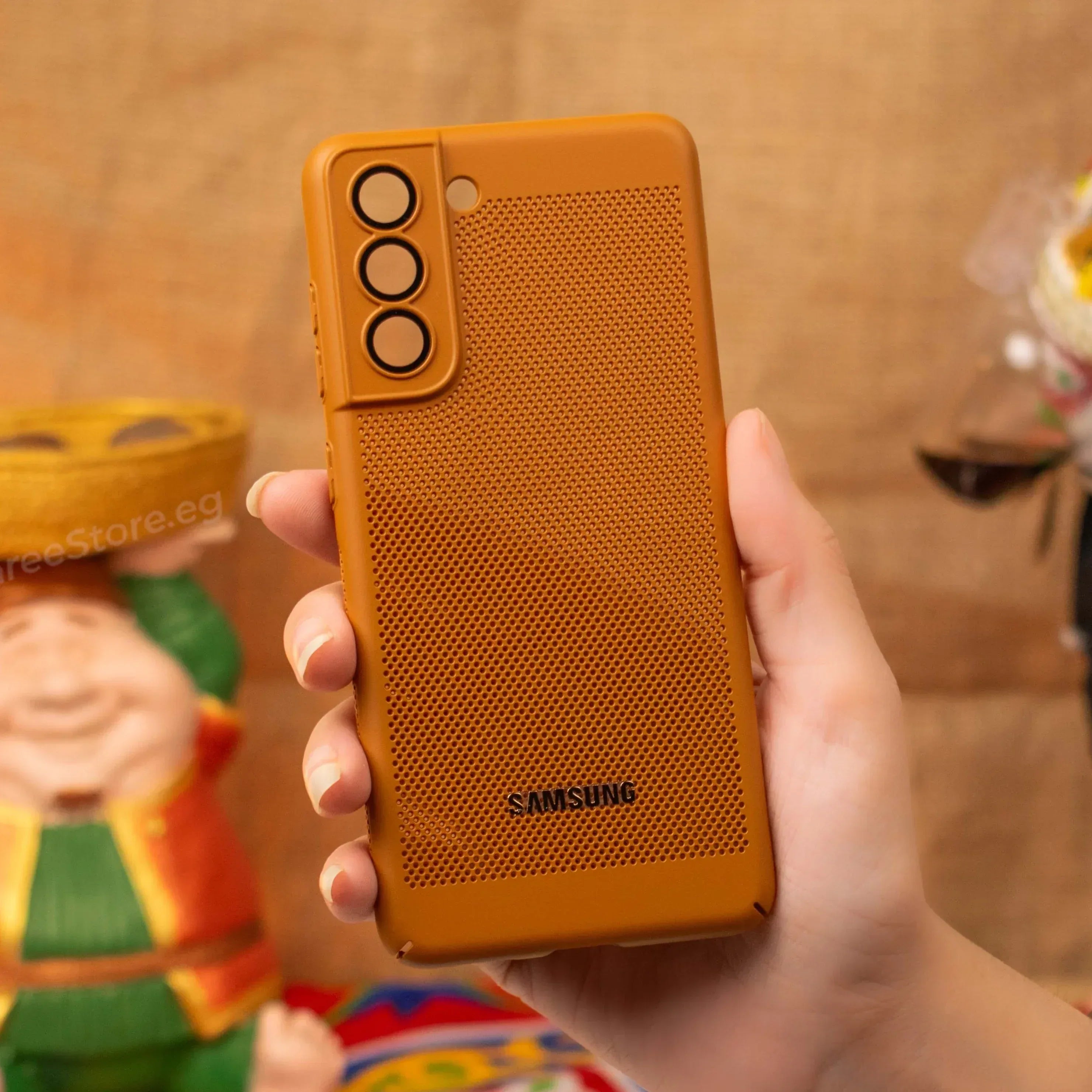 Grid Cooling Case Samsung S21 FE - Three