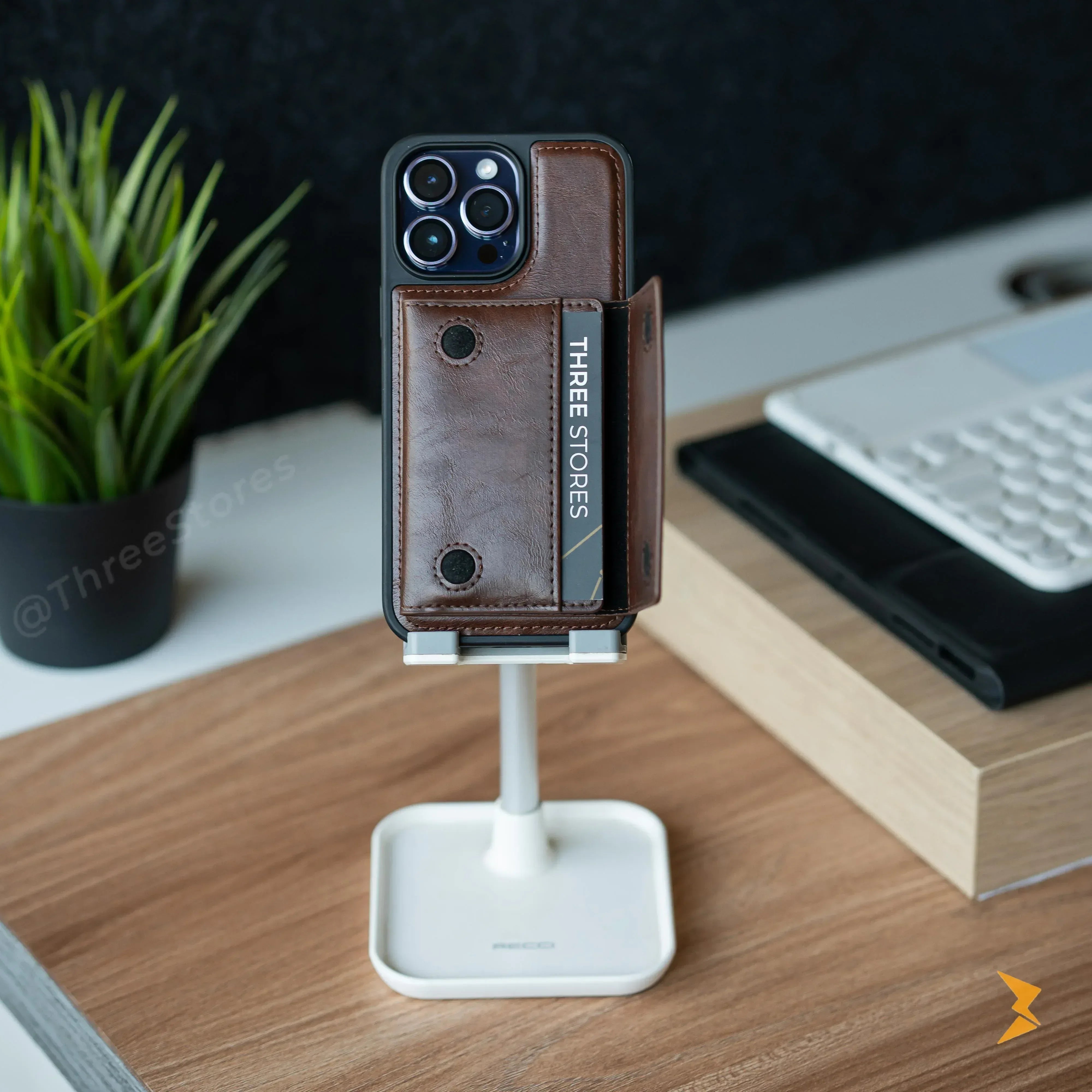 Puloka Detachable Card Clip Case iPhone X - Three