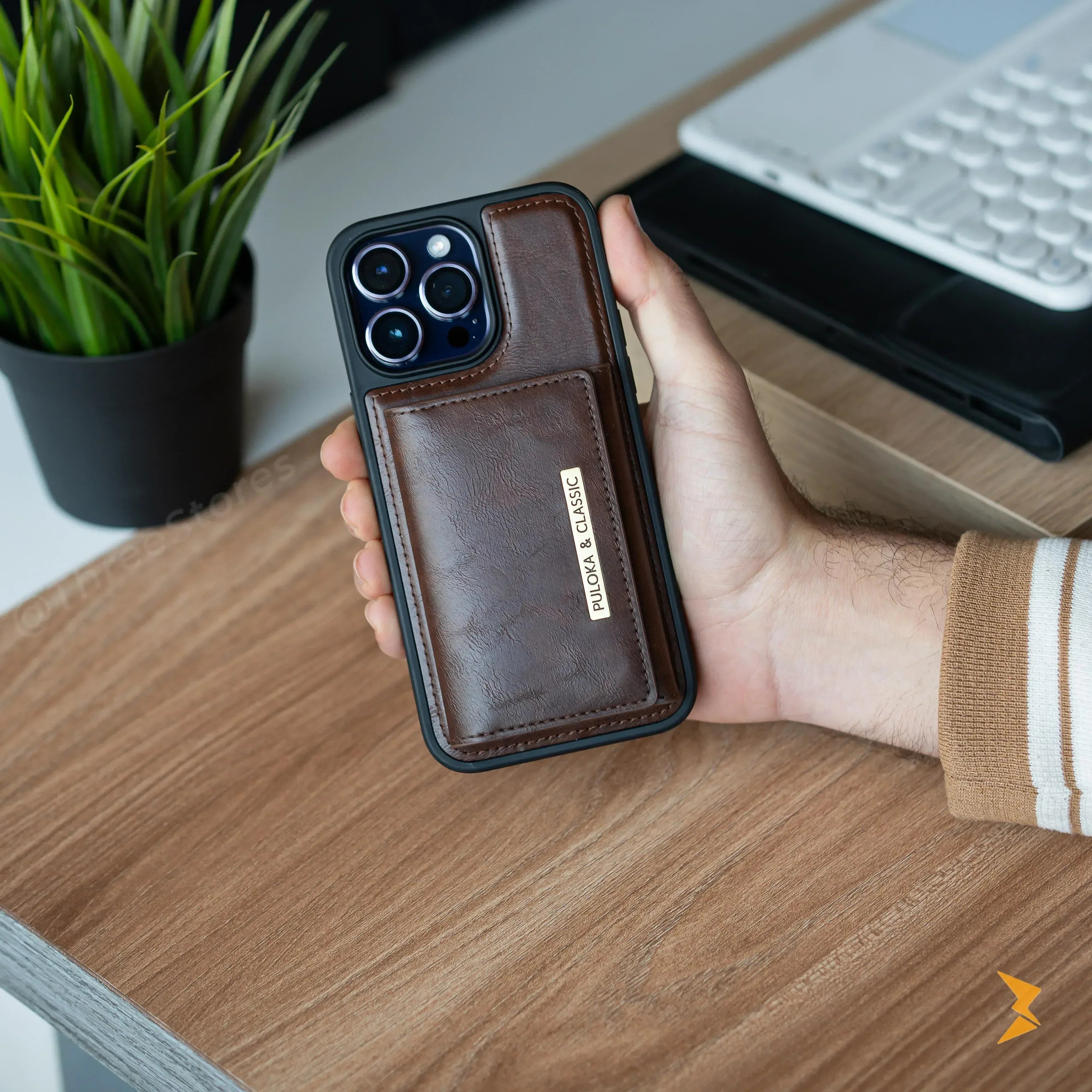 Puloka Detachable Card Clip Case iPhone X - Three