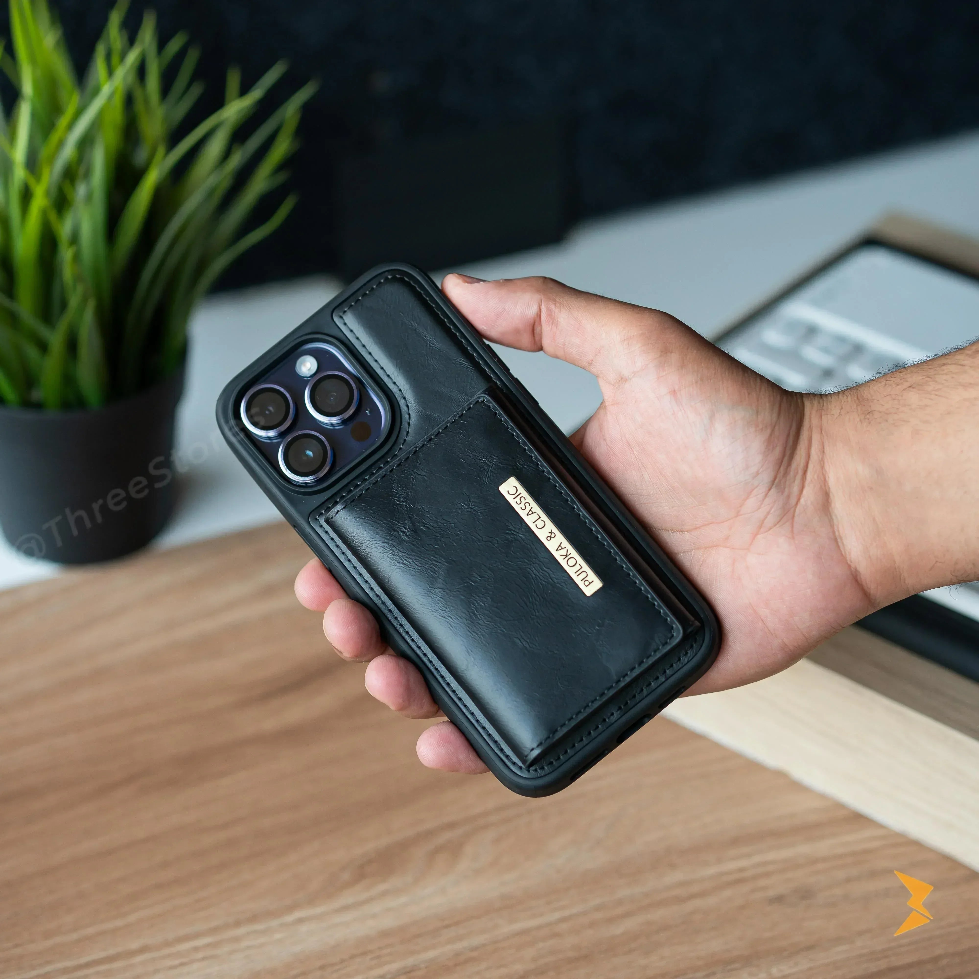 Puloka Detachable Card Clip Case iPhone X - Three
