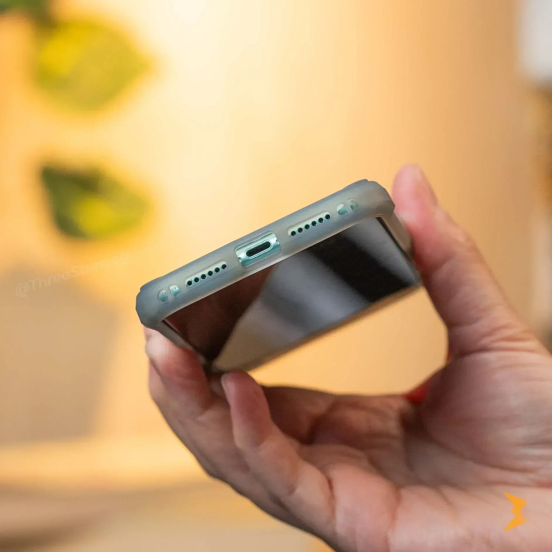 Hybrid G-Class Magsafe Case iPhone 11 - Three