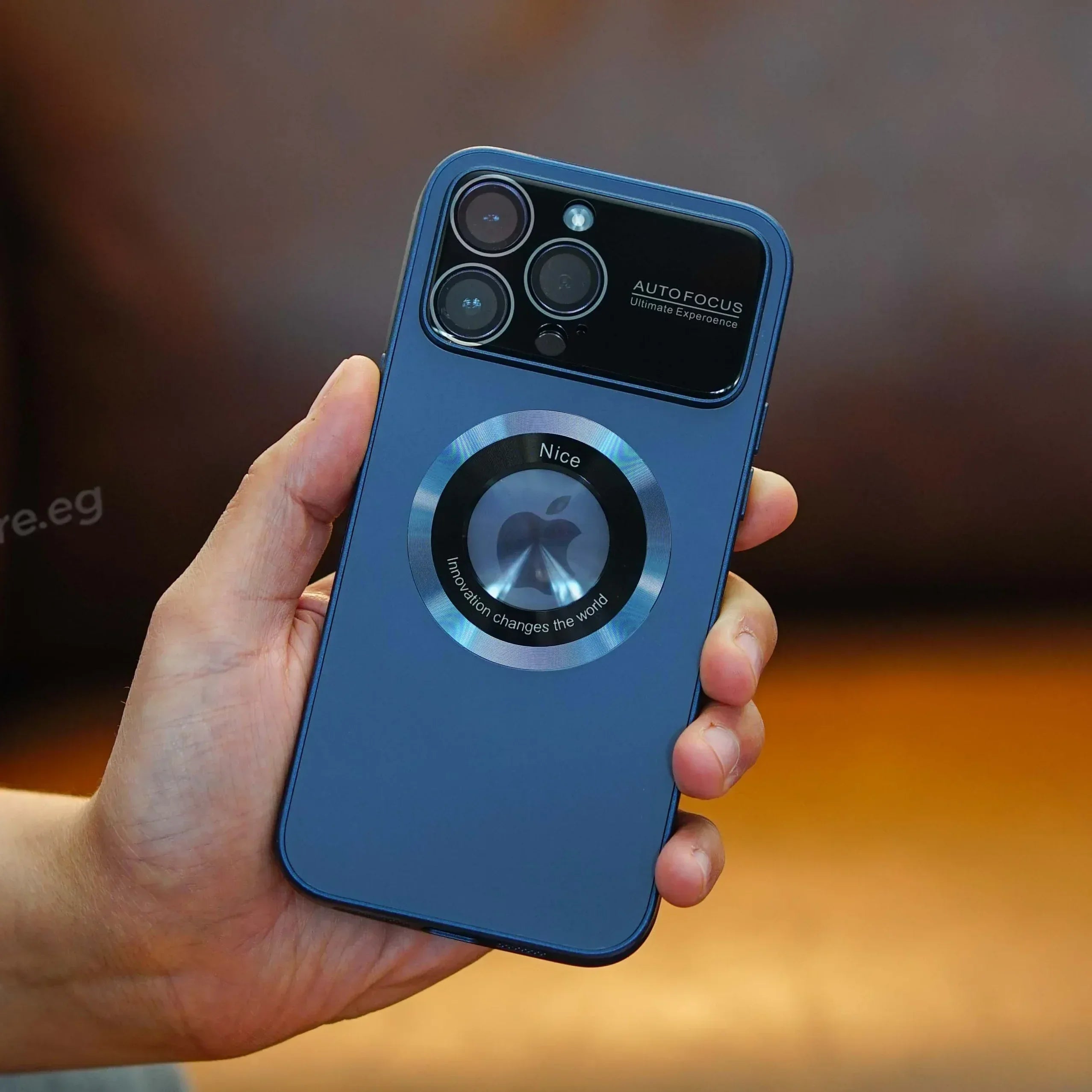 Magnetix Window Case iPhone 13 Pro Max - Three
