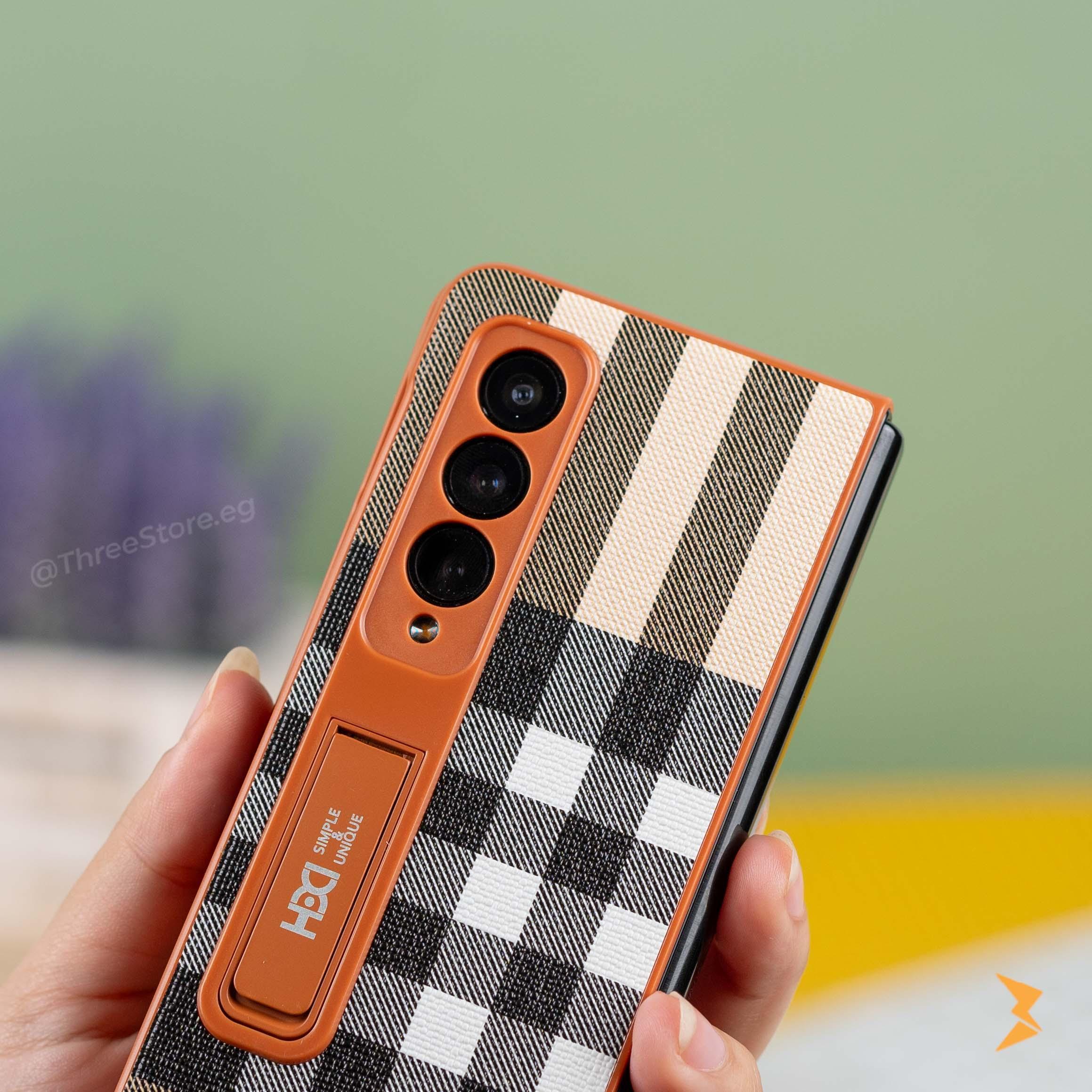 HDD Checks Leather Case Samsung Z Fold 4 - Three