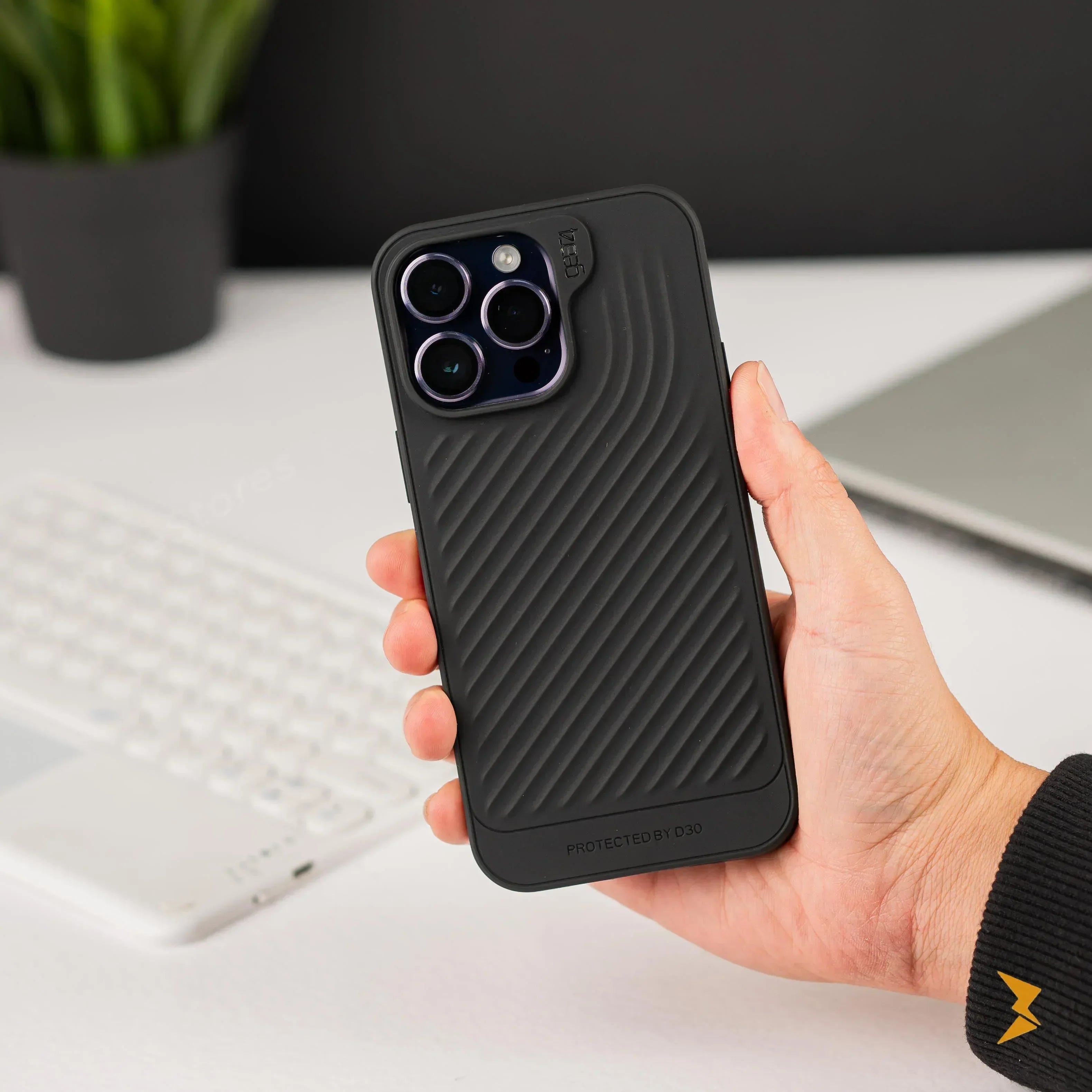 Gear4 Protective Case iPhone 12 Pro Max - Three