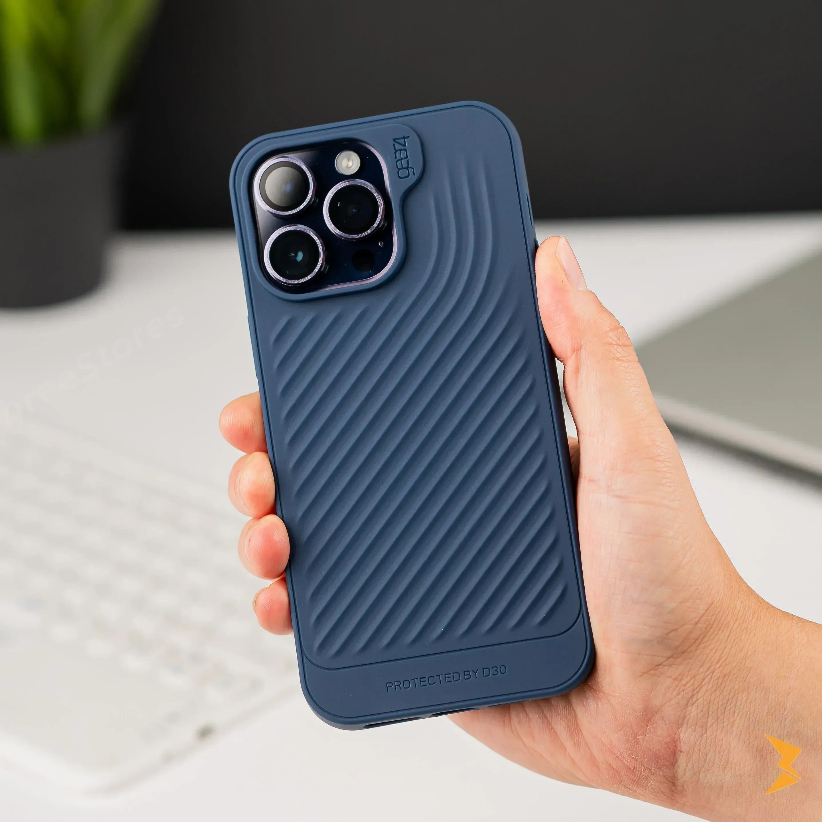 Gear4 Protective Case iPhone 13 Pro Max - Three