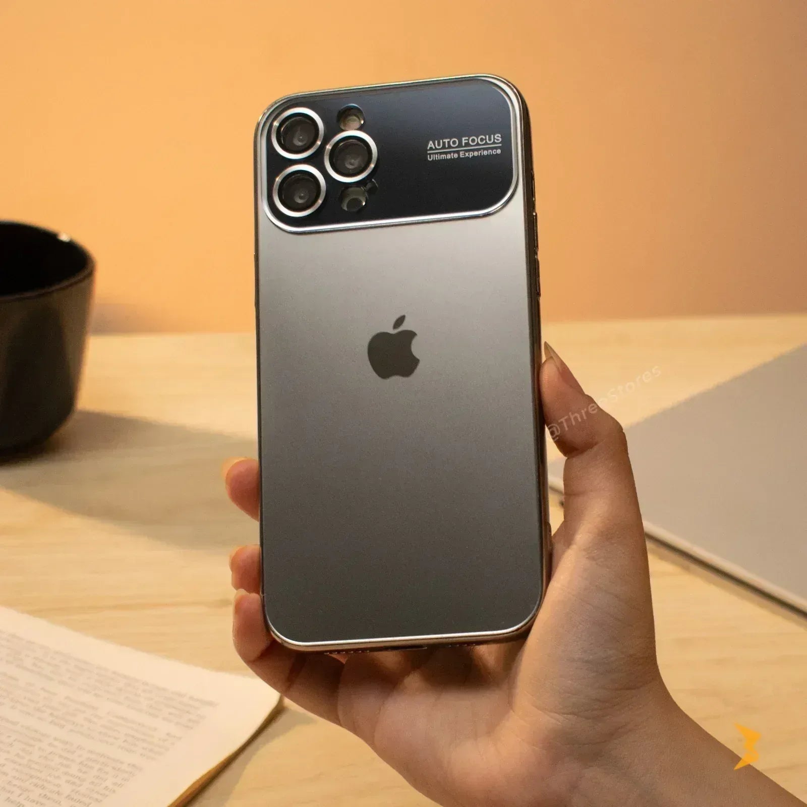 Autofocus Camera Protection Case iPhone 15 Pro - Three