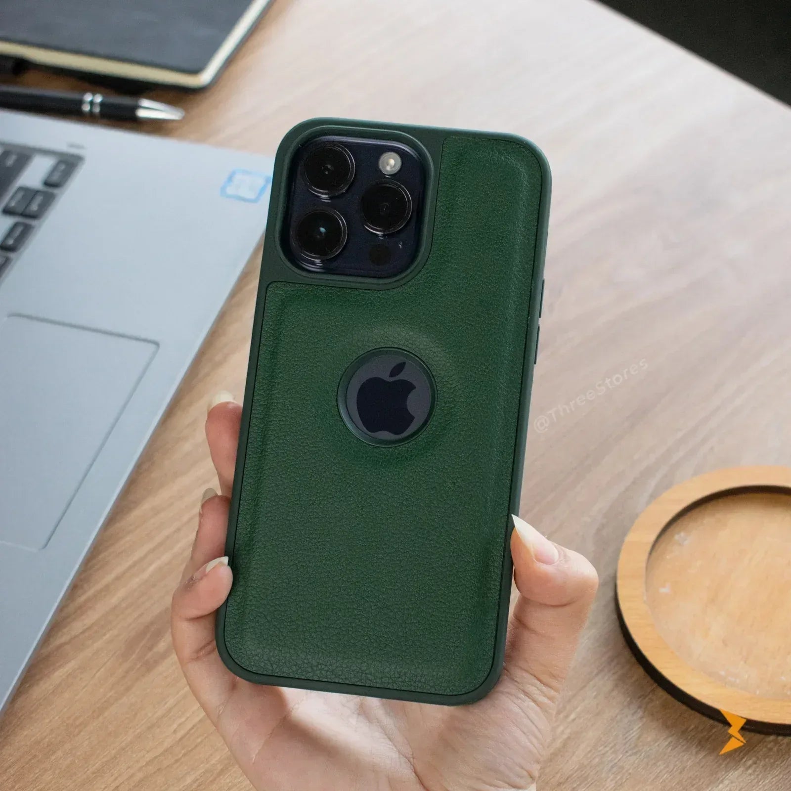 Classic All Around Leather Case iPhone 12 Pro Max - Three