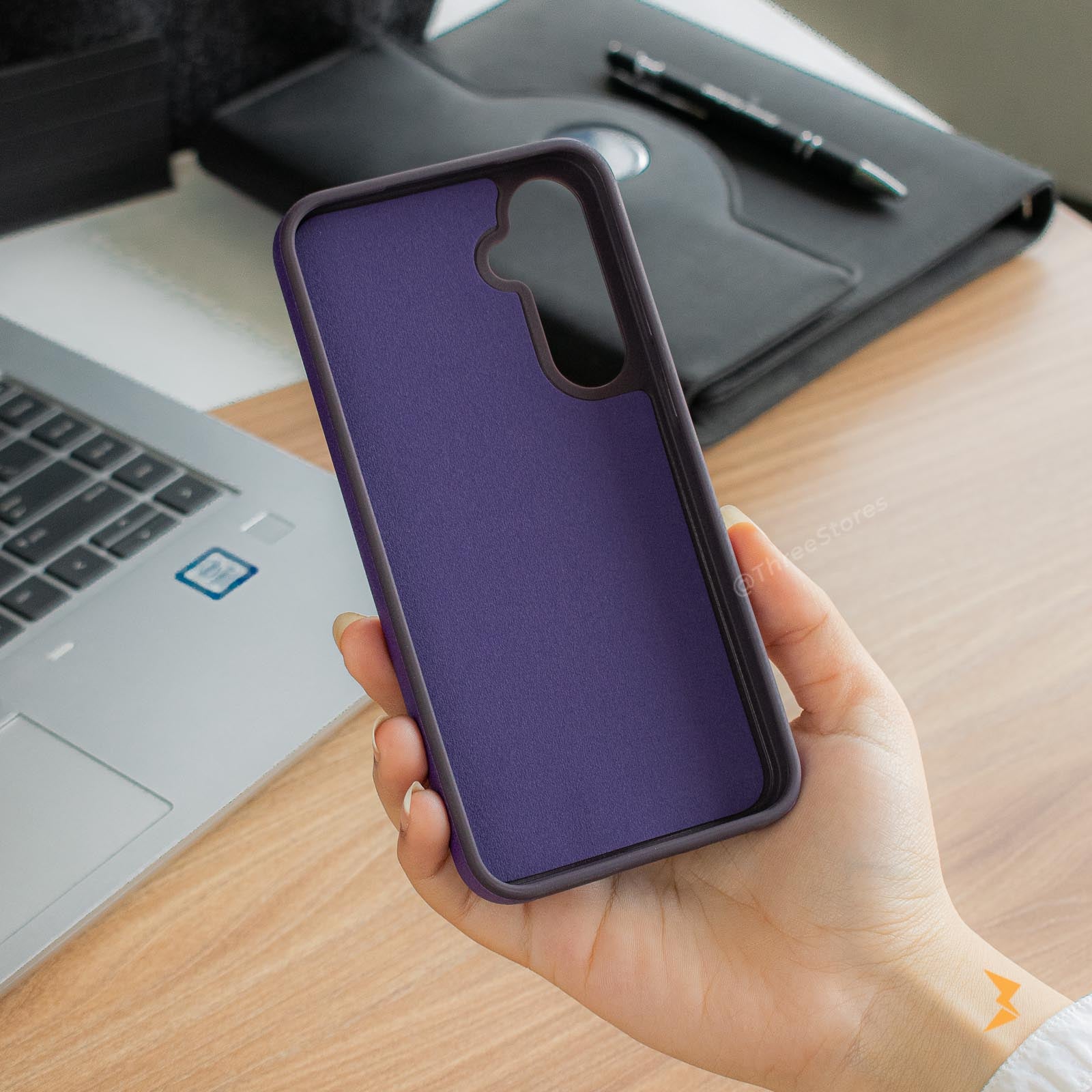 Classic All Around Leather Case Samsung S23 Fe