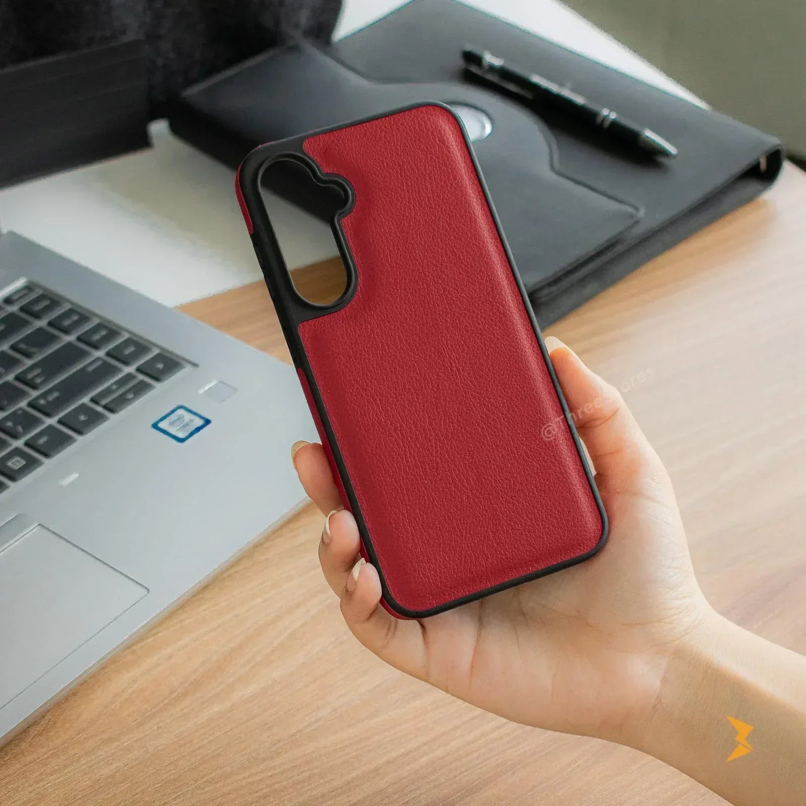 Classic All Around Leather Case Samsung S23 Fe - Three