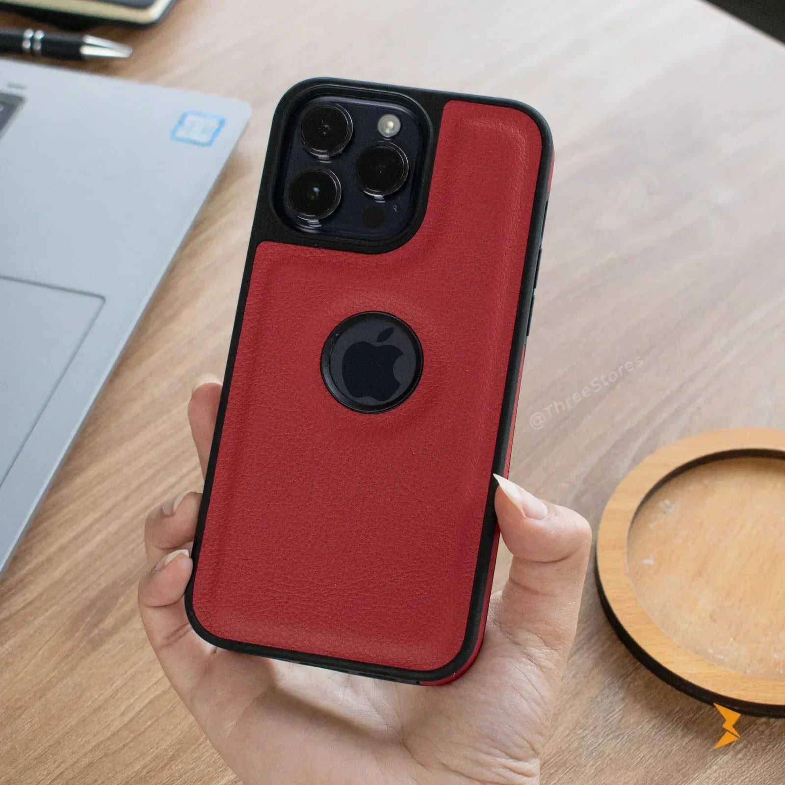 Classic All Around Leather Case iPhone 11 Pro Max - Three