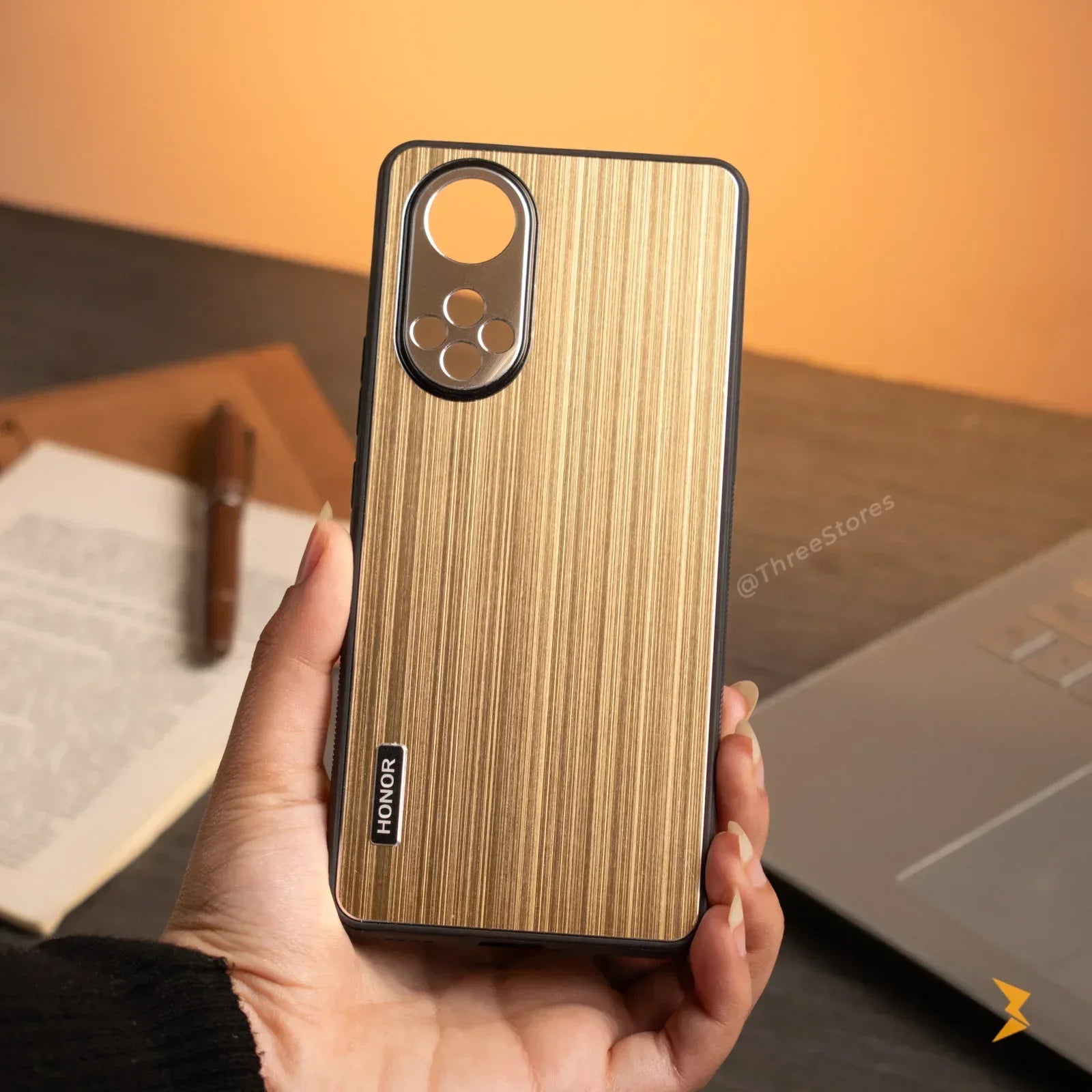 Binberli Metalic Case Honor 50 - Three