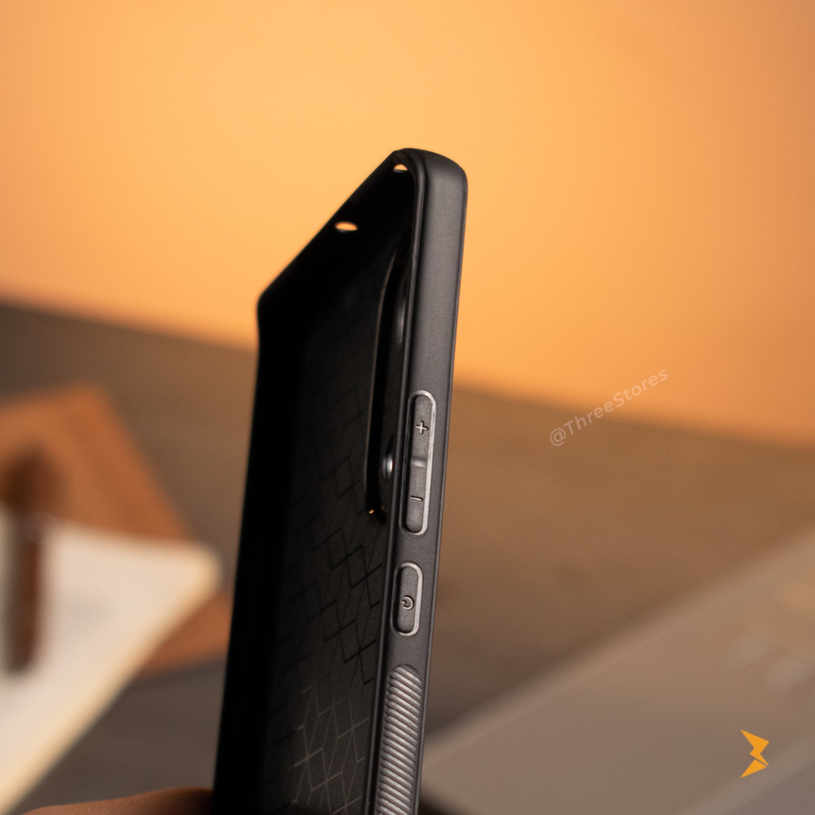 Binberli Metalic Case Honor 50