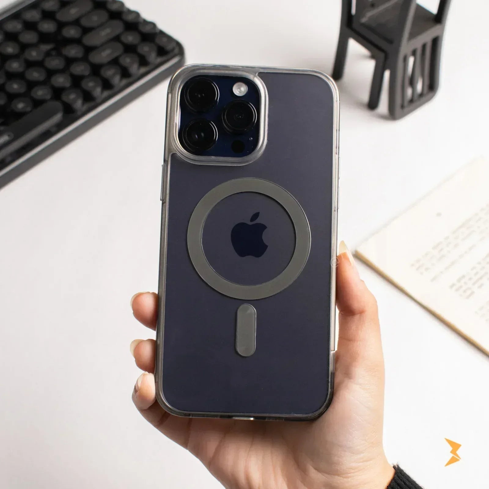 Solid Color Magsafe Case iPhone 15 Pro Max - Three