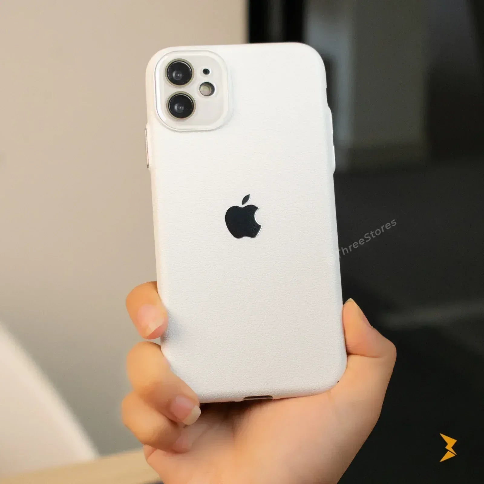 Temper Classic Case iPhone 11 - Three