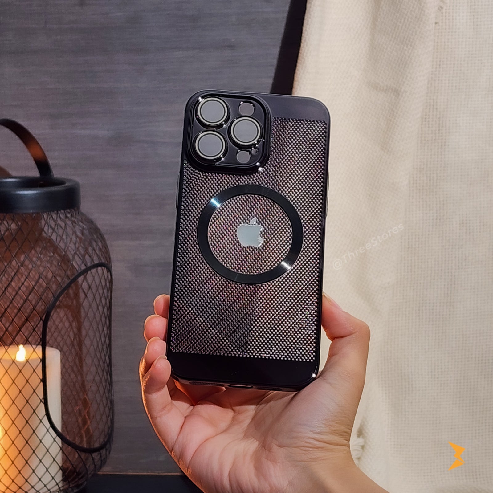 Metalic Grid Magsafe Case iPhone 15 Pro