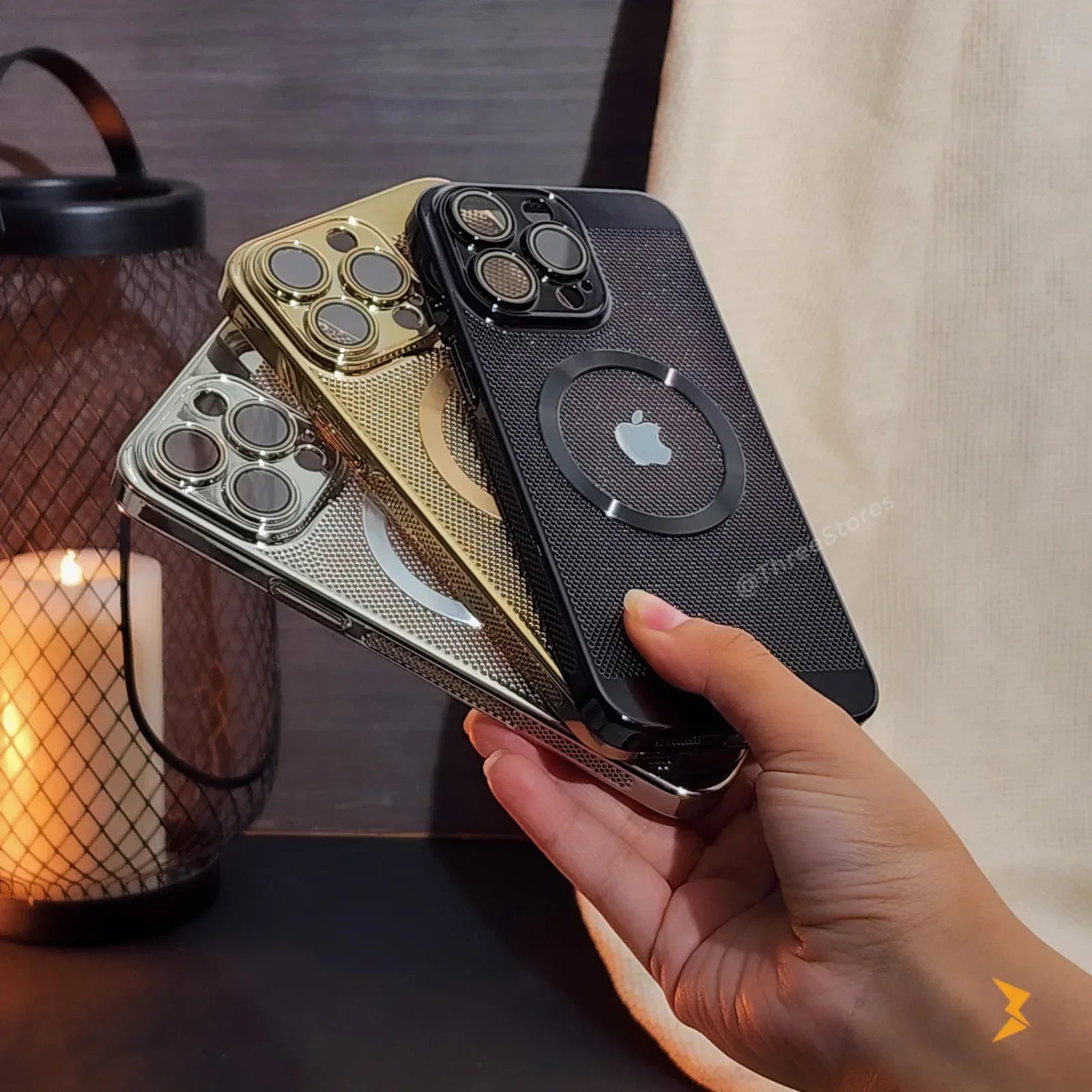 Metalic Grid Magsafe Case iPhone 15 Pro - Three