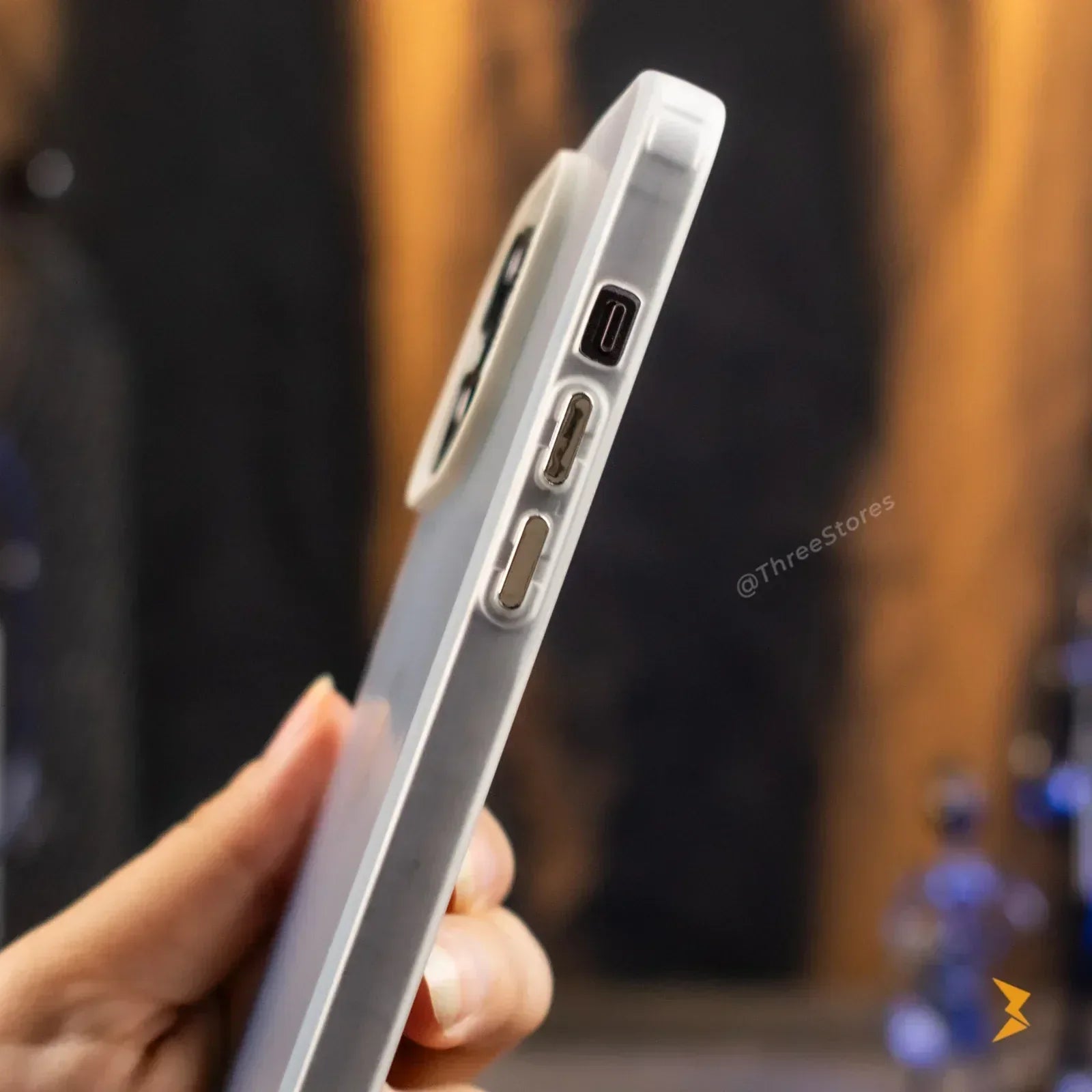 Aero Cool Case iPhone 14 Pro - Three