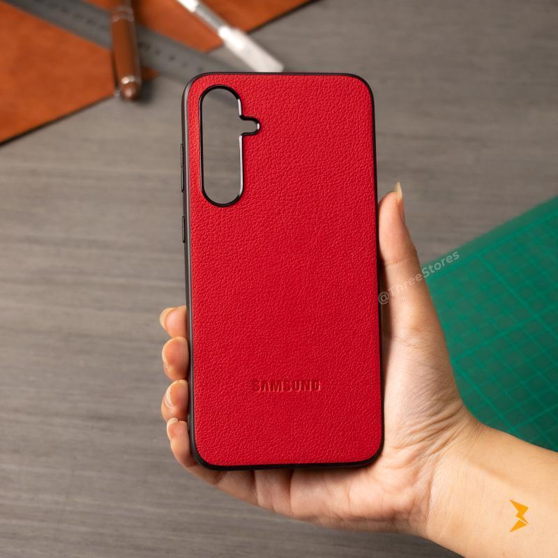 Prestige Leather Case Samsung S23 FE - Three