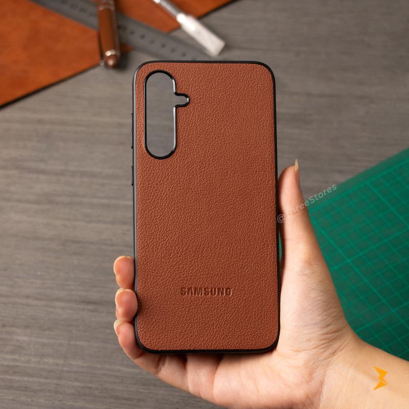 Prestige Leather Case Samsung S23 FE - Three