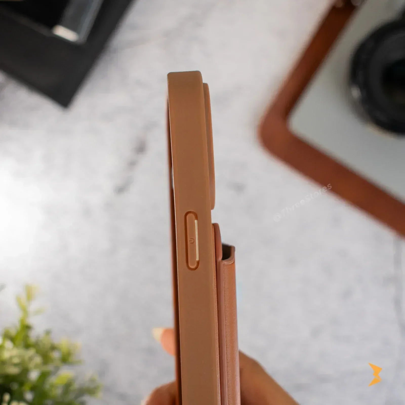 HDD Magsafe Wallet Case iPhone 12 Pro Max - Three