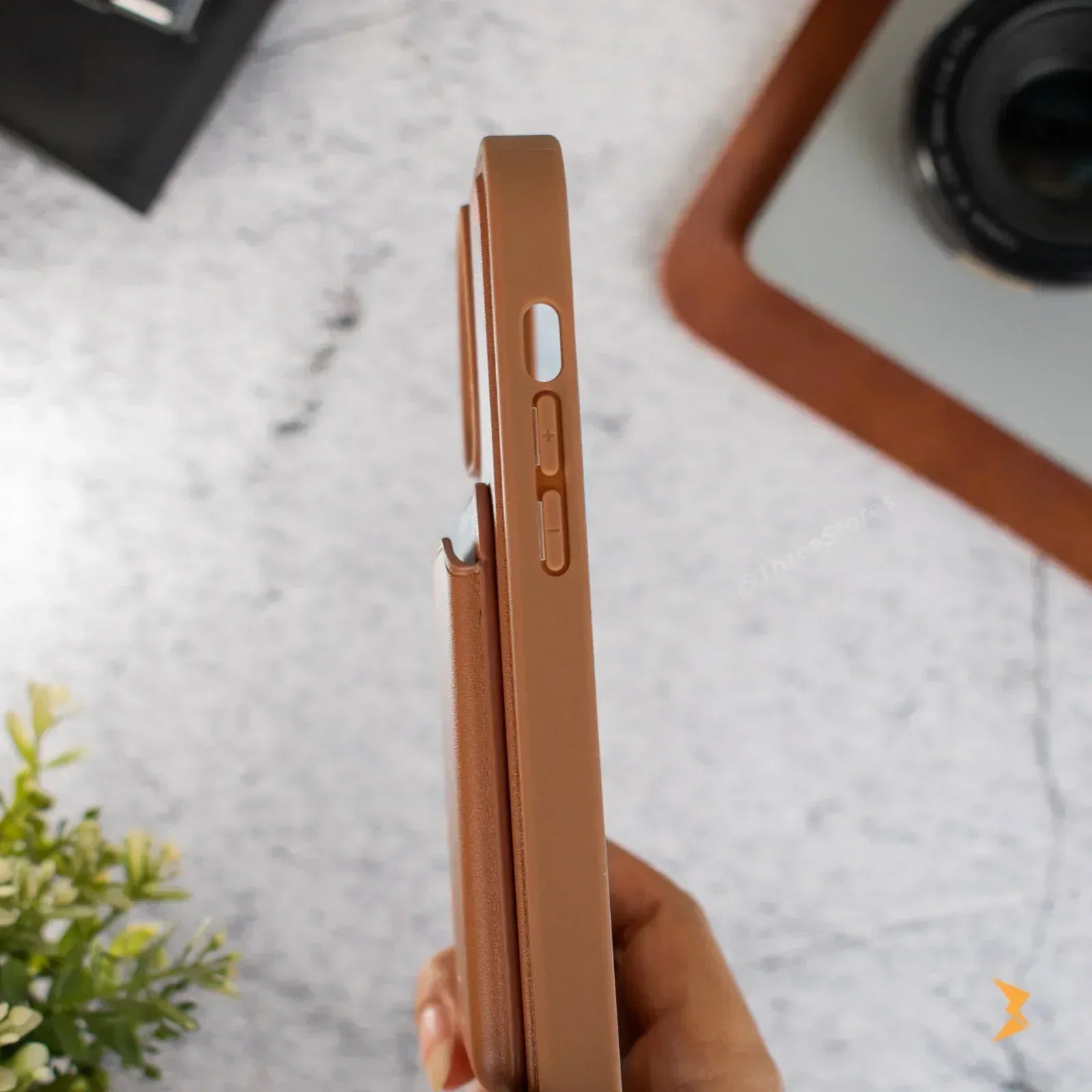 HDD Magsafe Wallet Case iPhone 12 Pro Max - Three