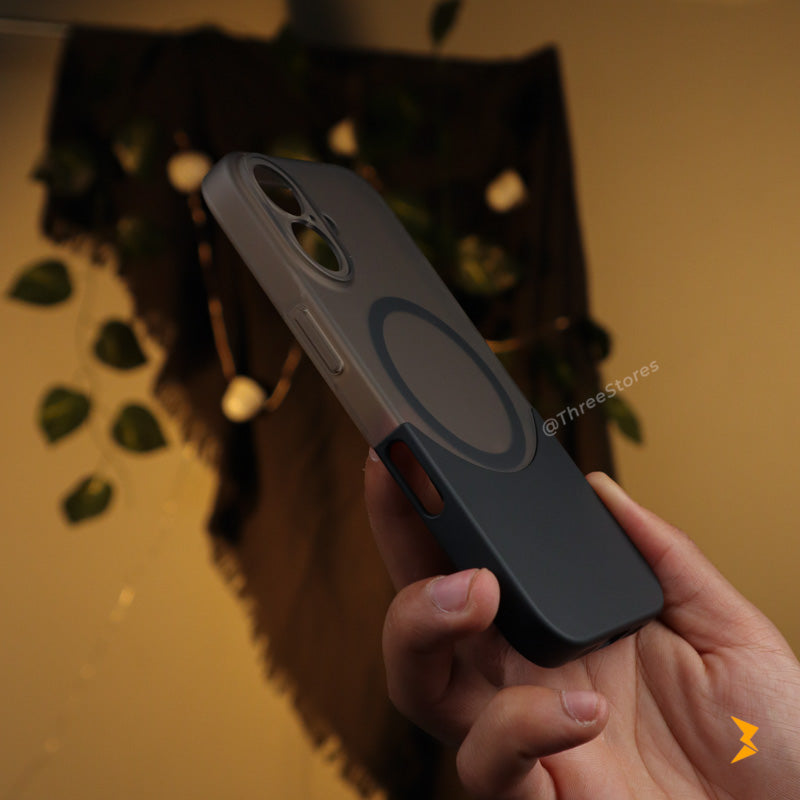 Split Semi-Transparent Case iPhone 16
