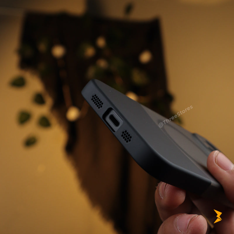 Split Semi-Transparent Case iPhone 13/14/15