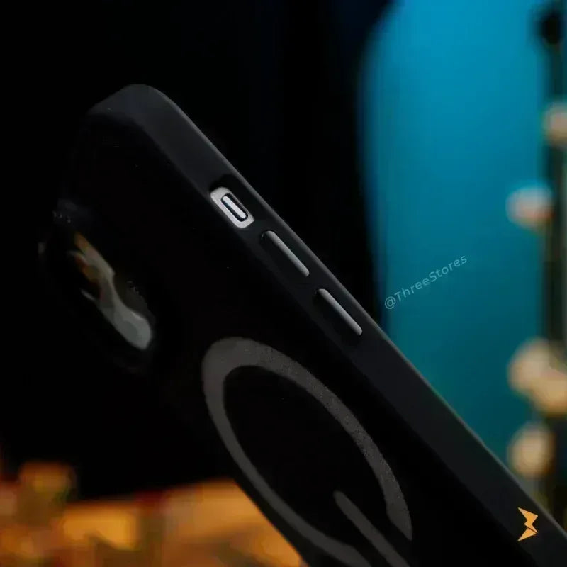 Power Leather Magsafe Case iPhone 16 Pro Max - Three