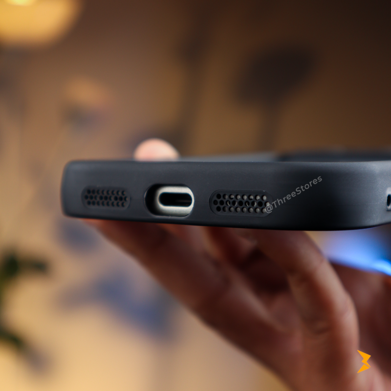 Raven Silicone Case iPhone 17 Pro Max