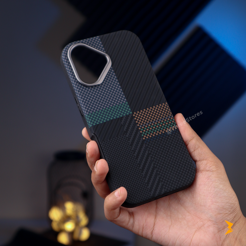 Face-off Transparent Magsafe Case iPhone 17