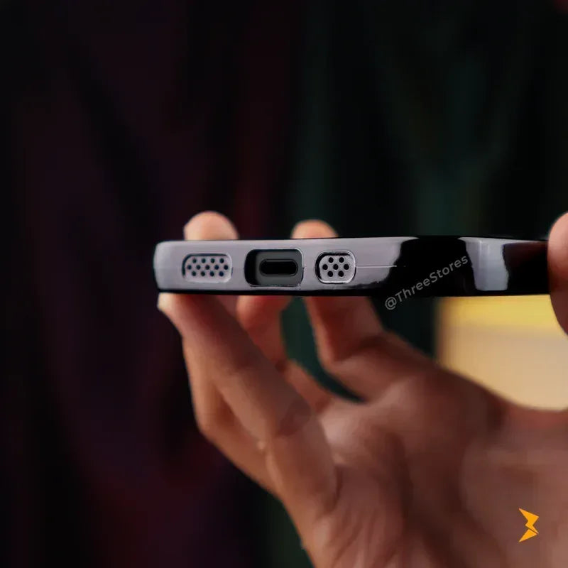 Glossy Magsafe Camera Protection Case iPhone 15 - Three