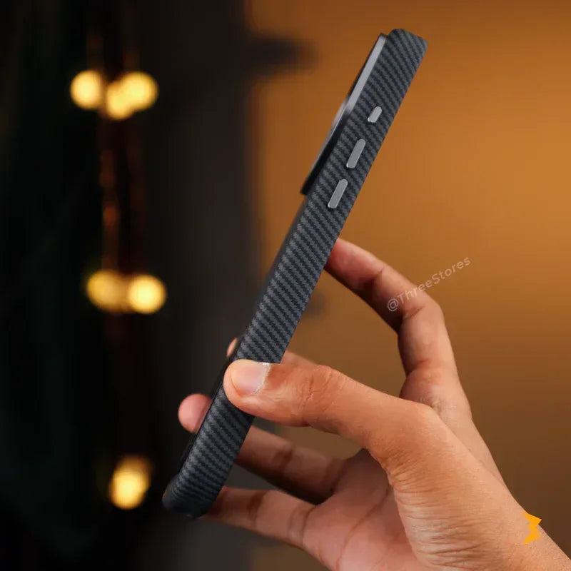 Air Vent Carbon Magsafe Case iPhone 17 Pro Max - Three