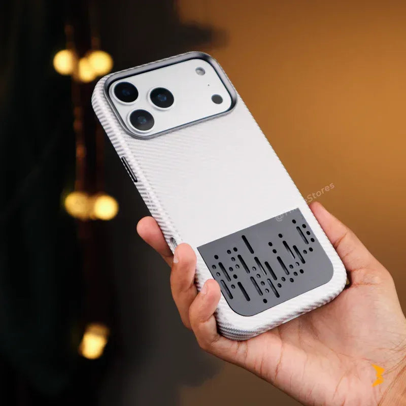 Air Vent Carbon Magsafe Case iPhone 17 Pro Max - Three