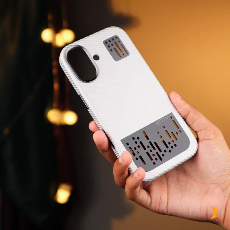 Air Vent Carbon Magsafe Case iPhone 17 - Three