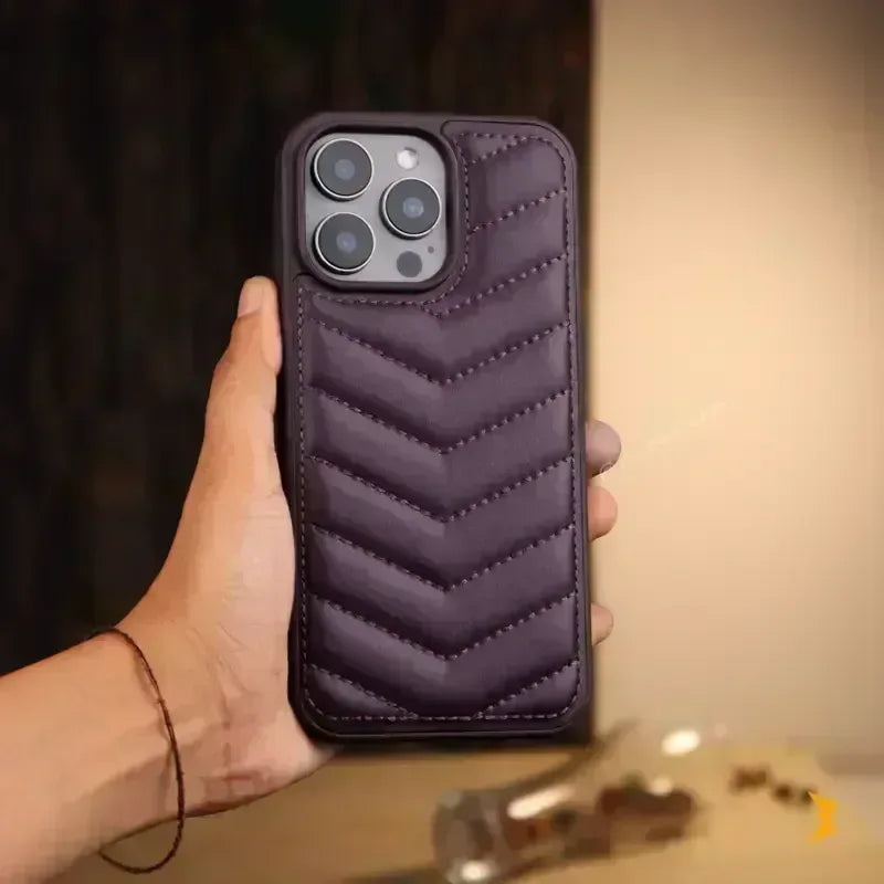 Armox Bump Leather Case iPhone 15 Pro Max - Three